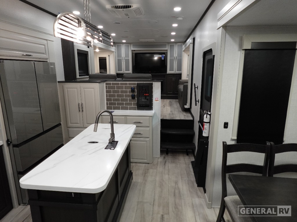3712KB RVs for Sale at General RV ・ General RV Center