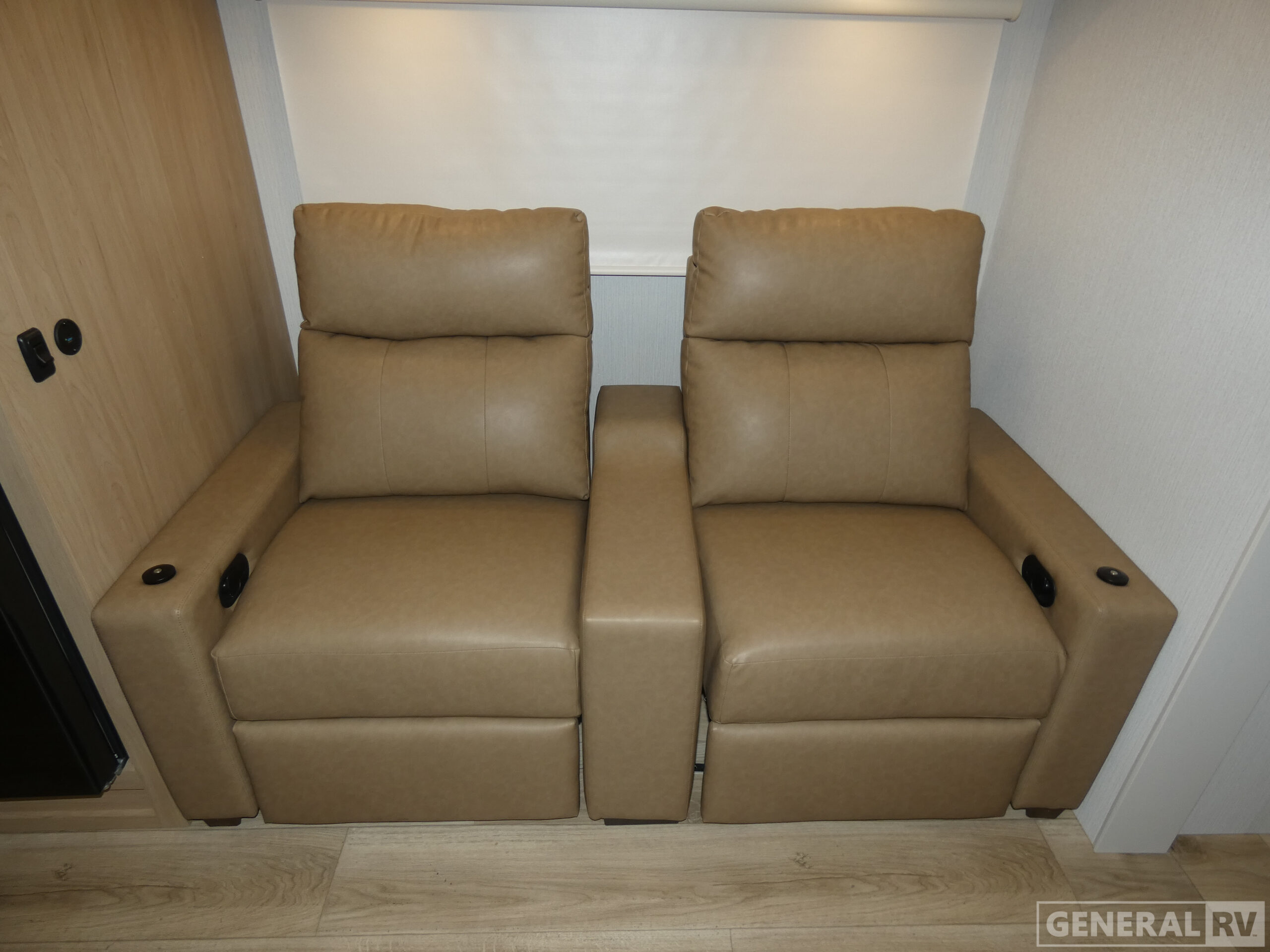 Thrive/24RKS/2026 image-17