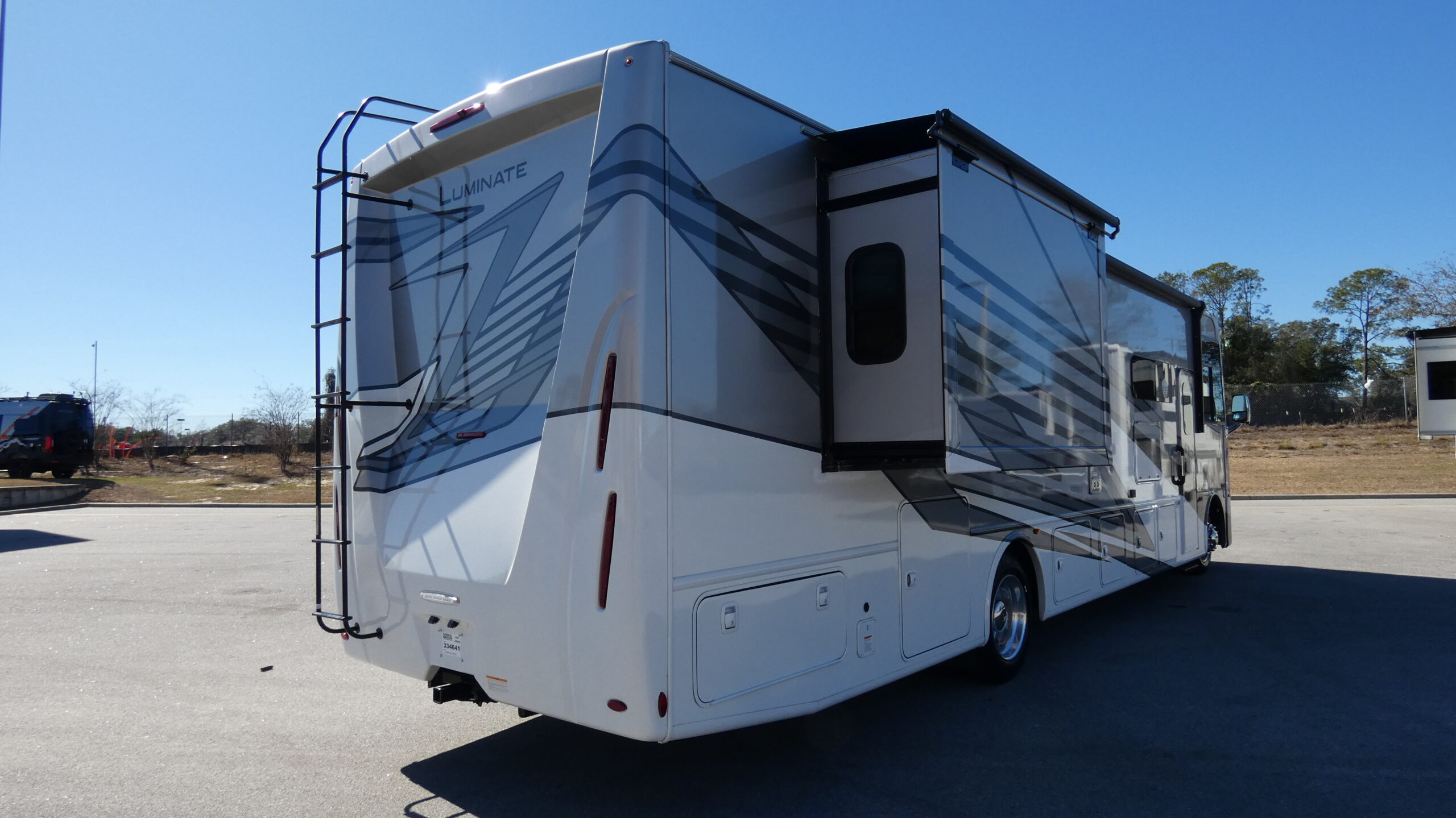 2026 Thor Motor Coach Luminate GG35 for Sale