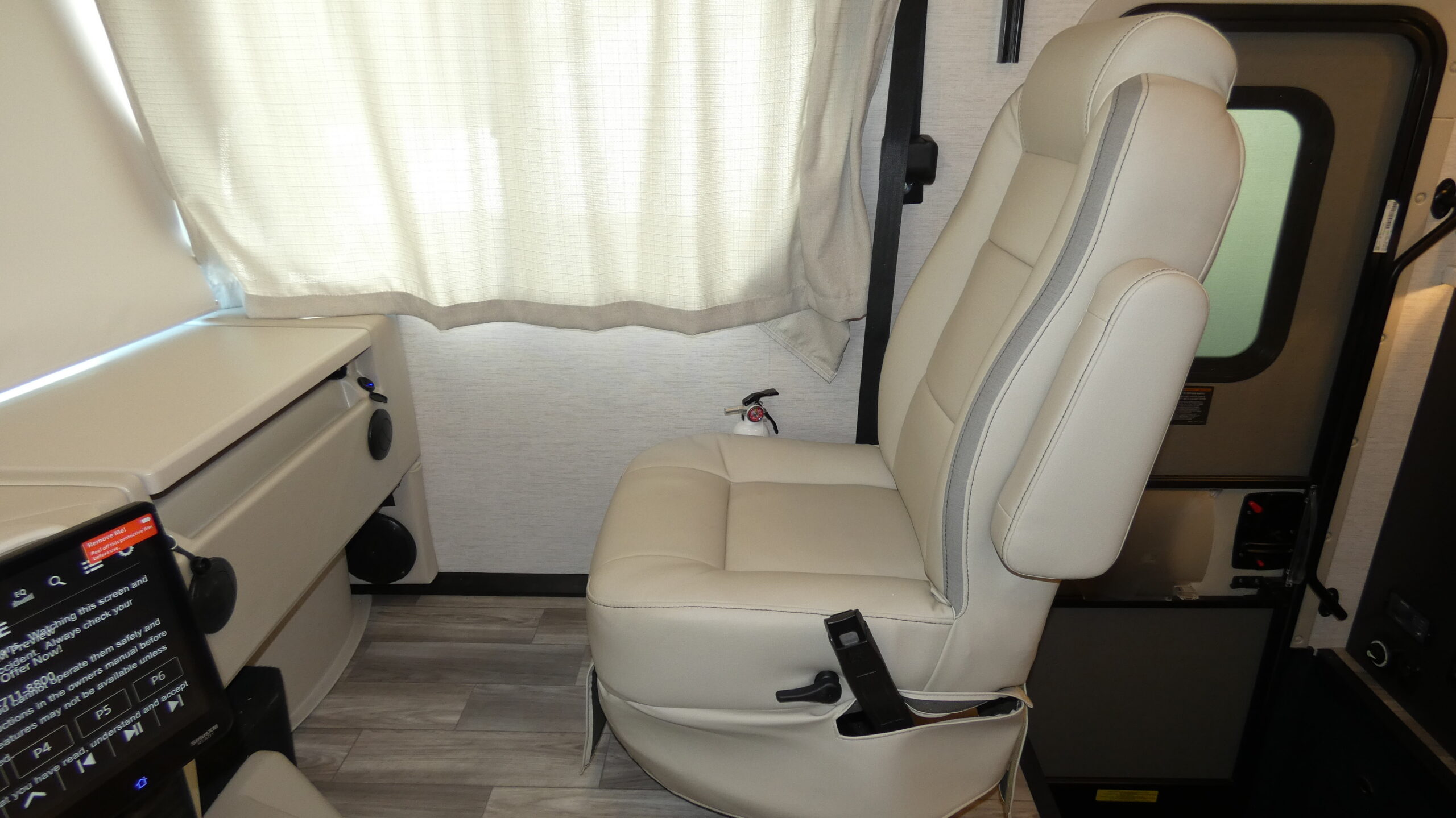 2026 Thor Motor Coach Luminate GG35 for Sale