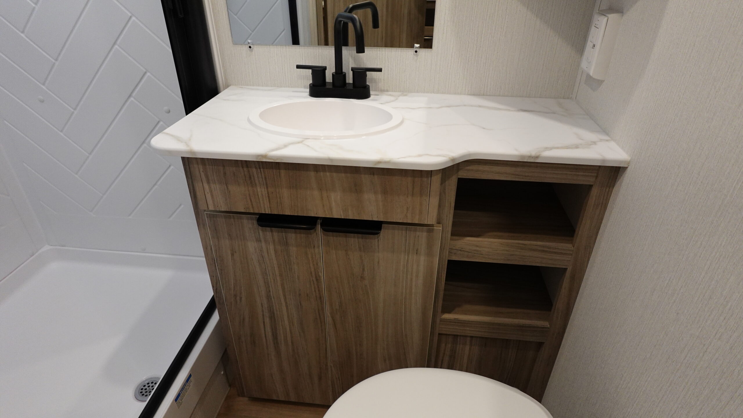 Access/18RK/2026 image-21