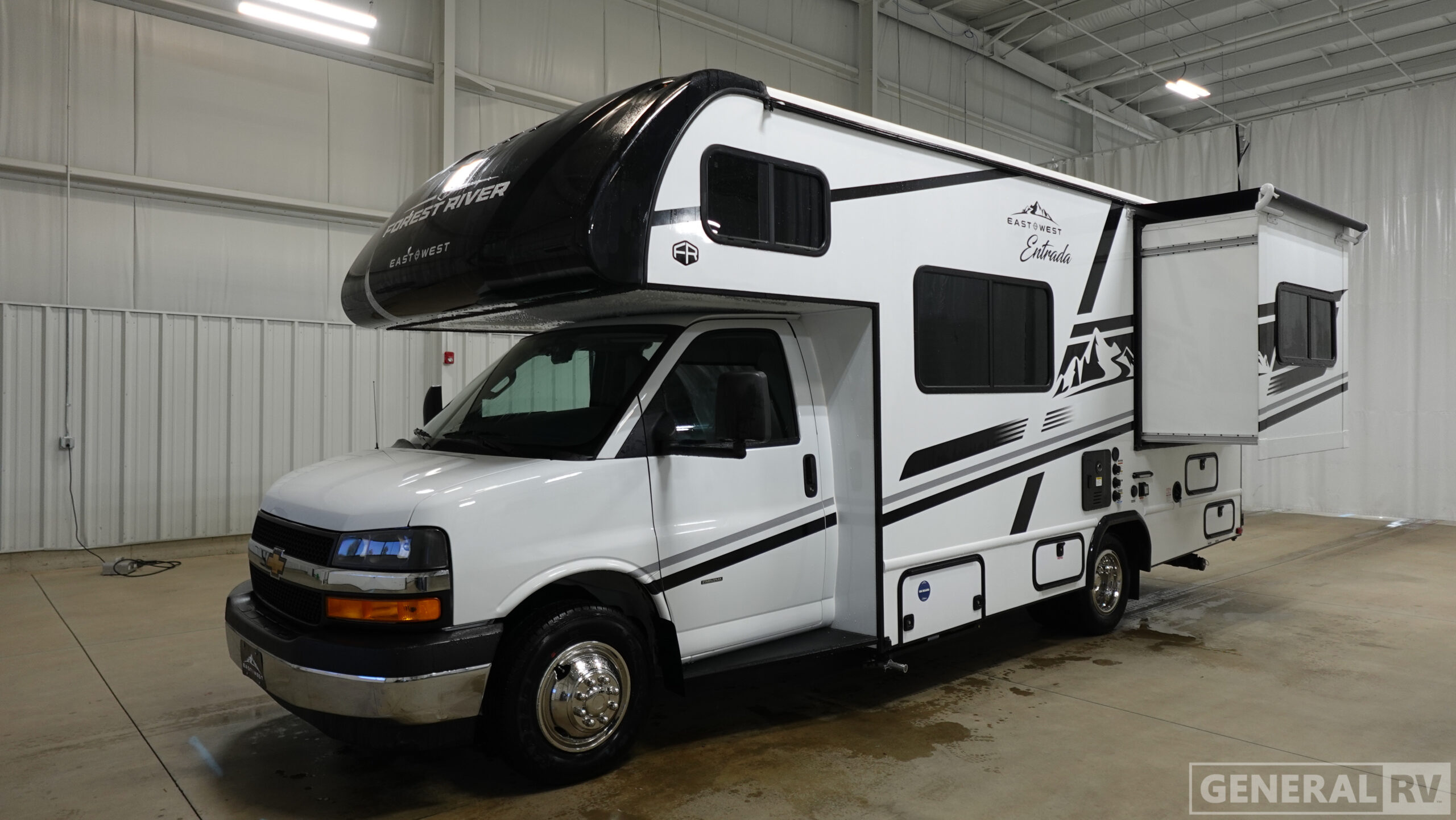 2026 East To West Entrada 220S for Sale