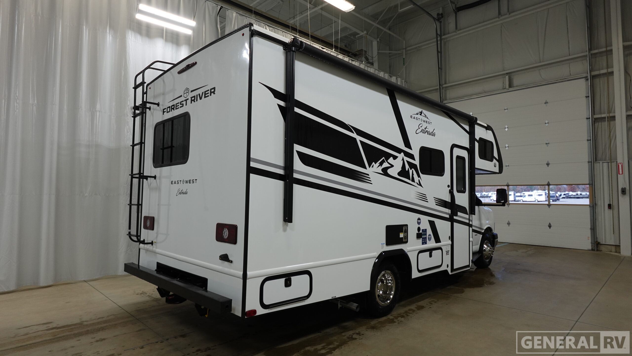 2026 East To West Entrada 220S for Sale