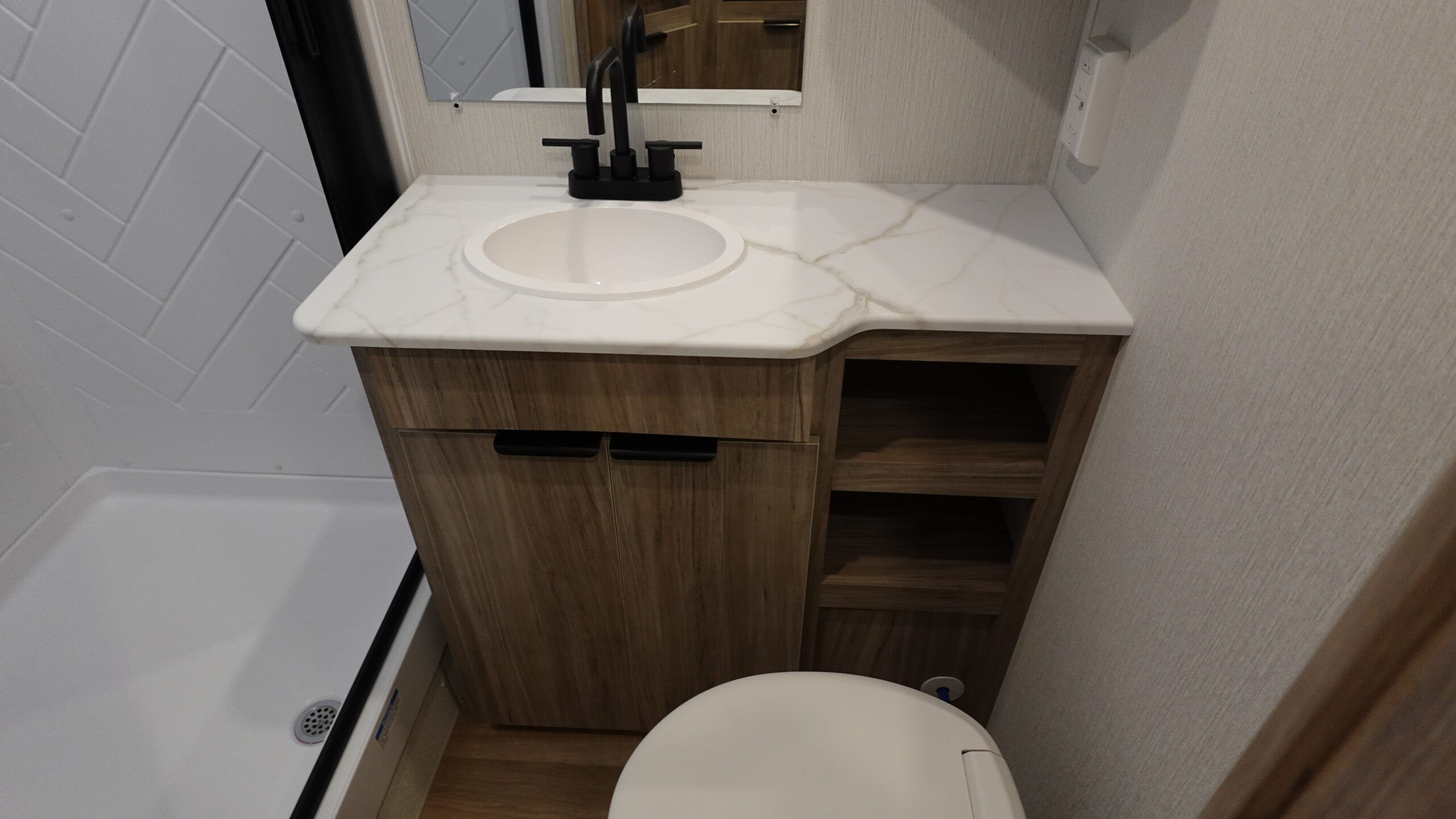 Access/18RK/2026 image-21