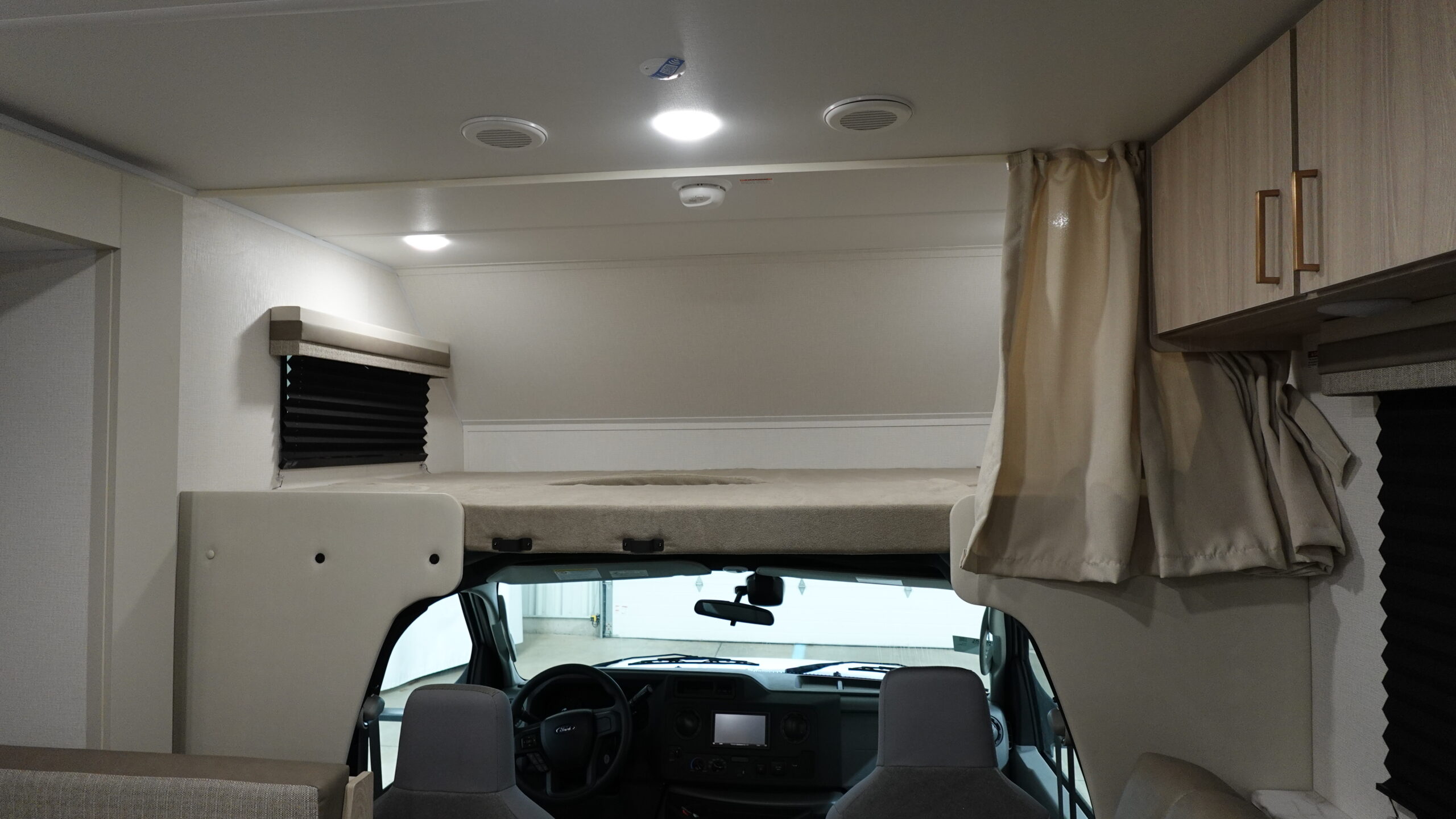 2026 East To West Entrada 2800S for Sale