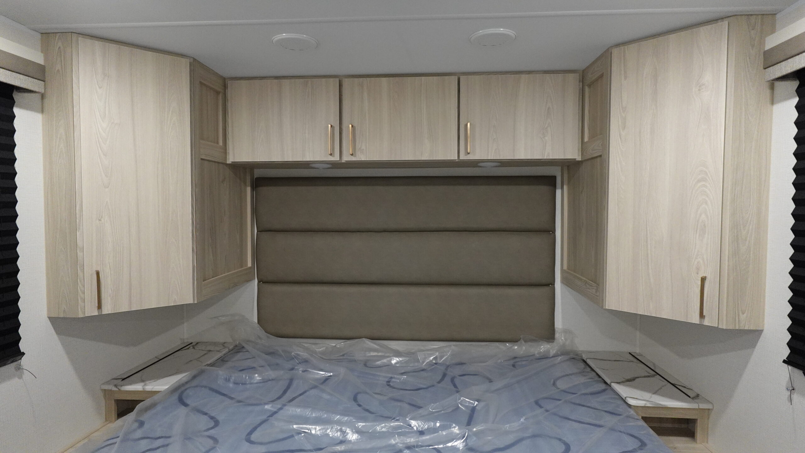 2026 East To West Entrada 2800S for Sale