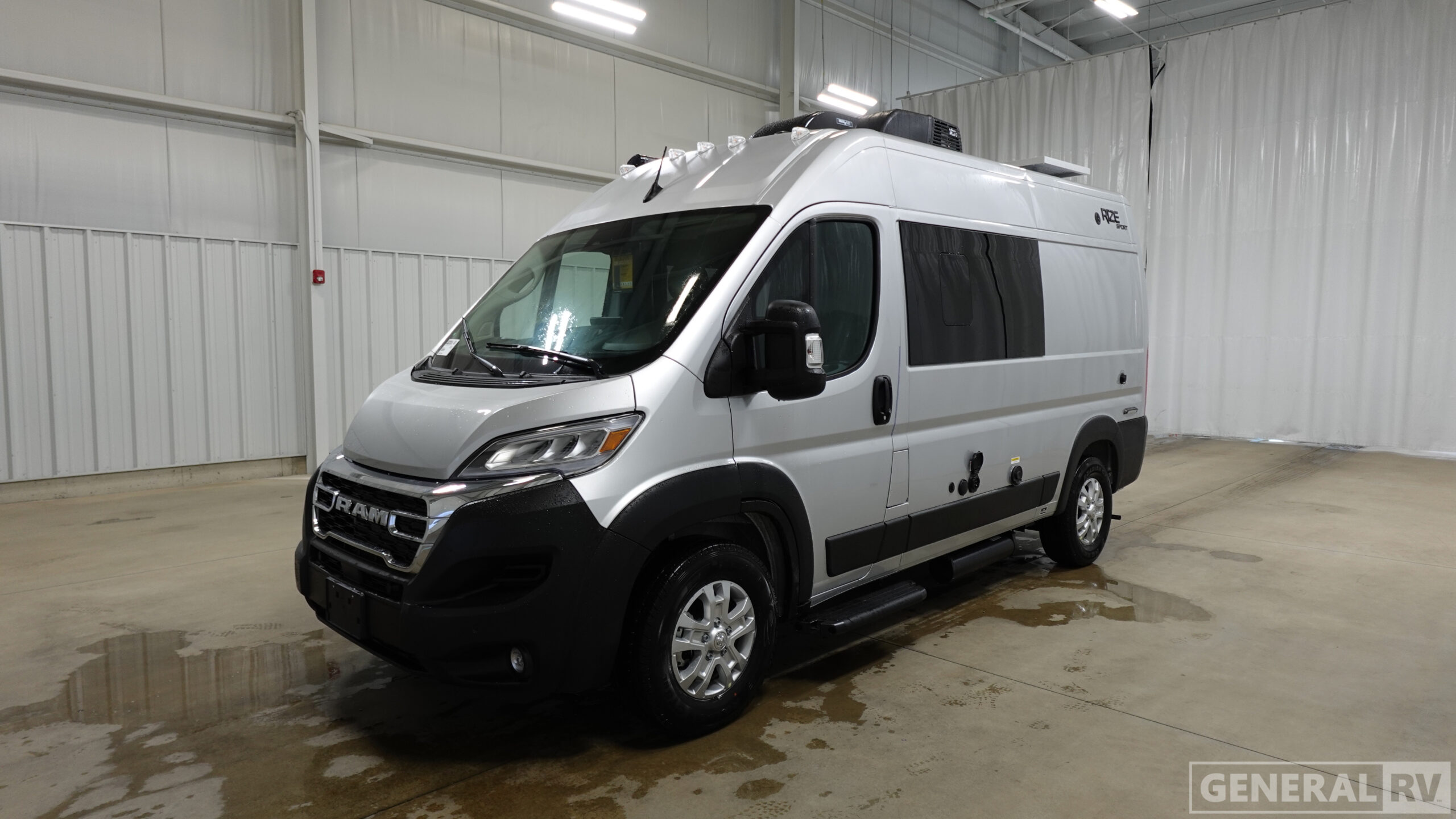 New 2026 Thor Motor Coach Rize 18M for sale in Birch Run, MI