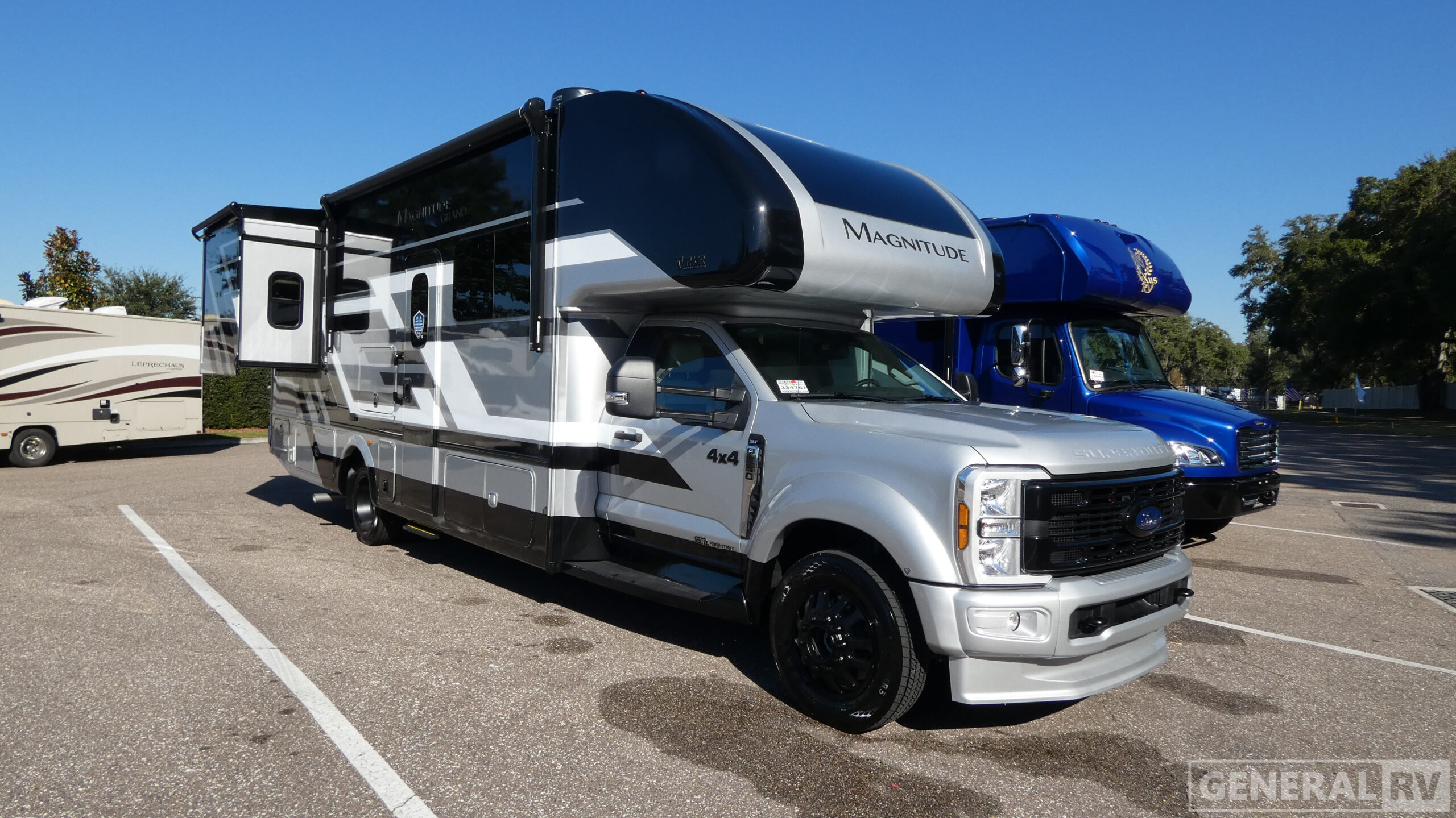 New 2026 Thor Motor Coach Magnitude X32 Super C RV - Diesel at General ...