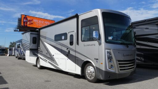 2026 Thor Motor Coach Luminate GG35