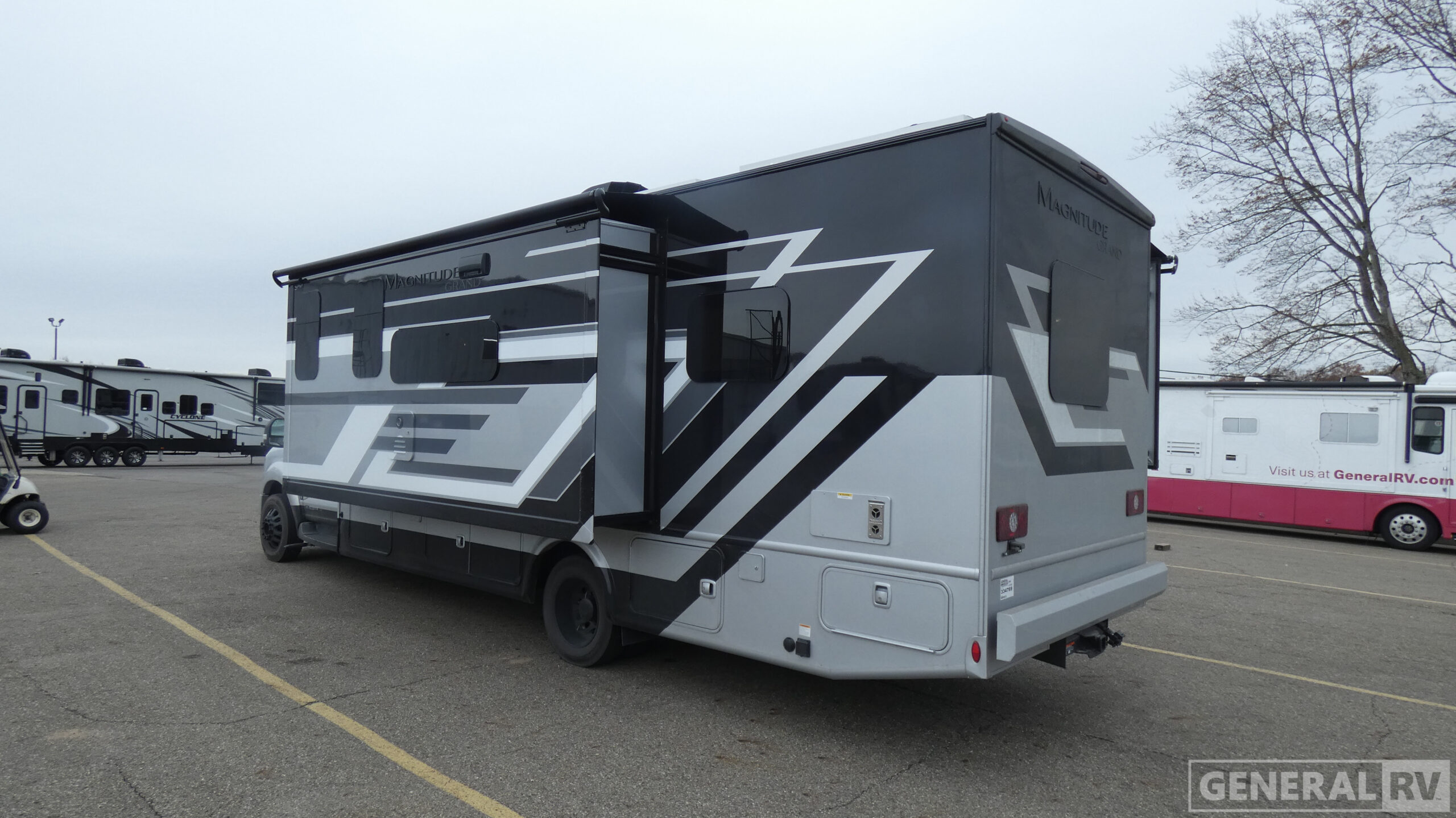 2026 Thor Motor Coach Magnitude Grand X32 for Sale