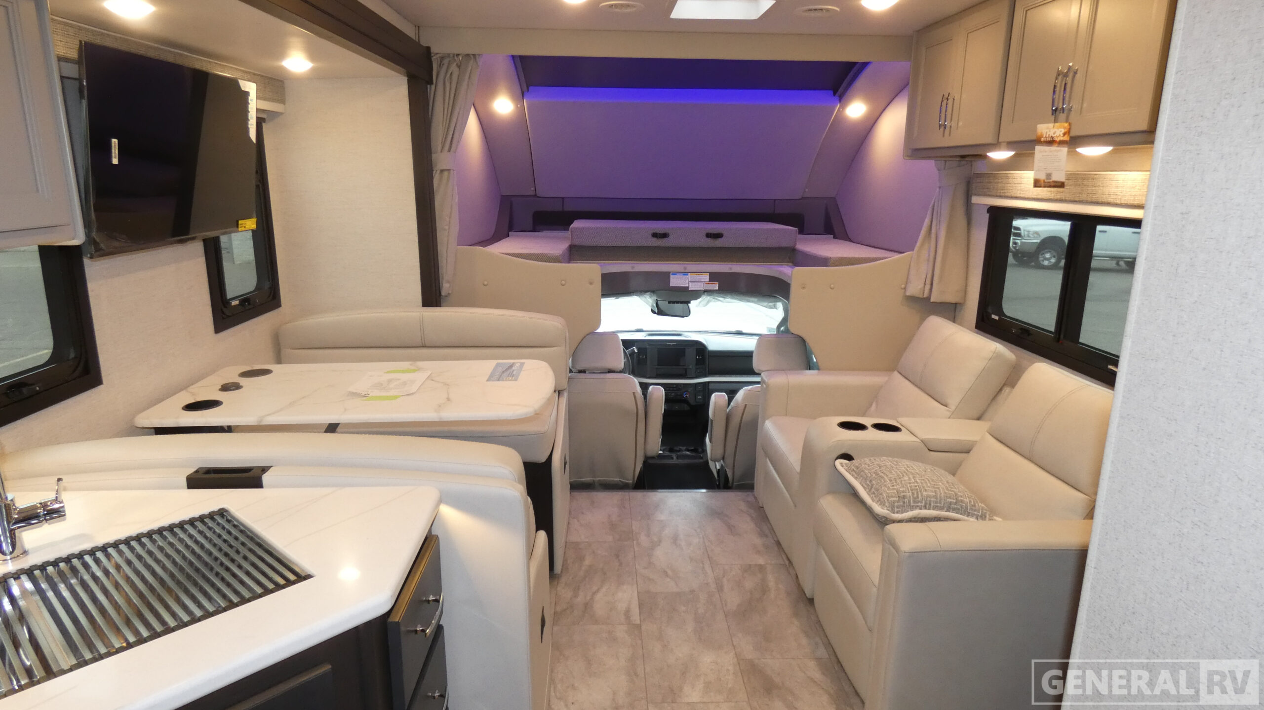 2026 Thor Motor Coach Magnitude Grand X32 for Sale
