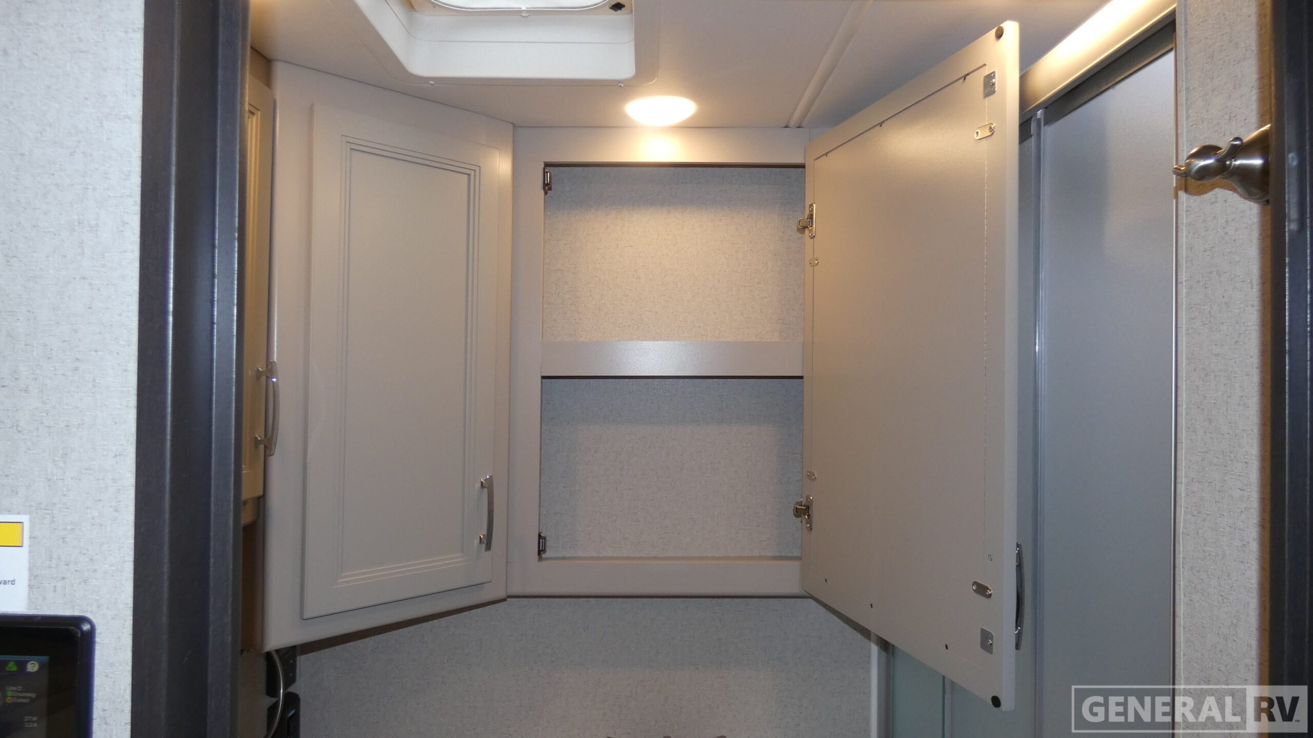 2026 Thor Motor Coach Magnitude Grand X32 for Sale