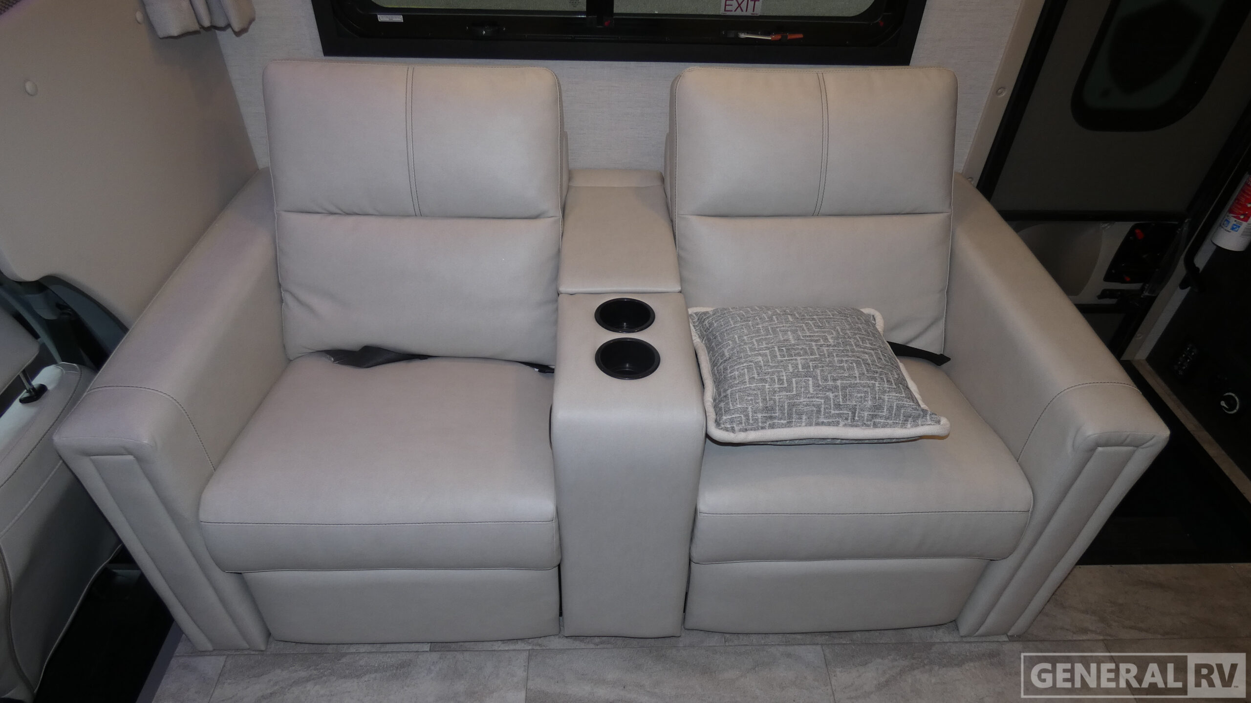 2026 Thor Motor Coach Magnitude Grand X32 for Sale