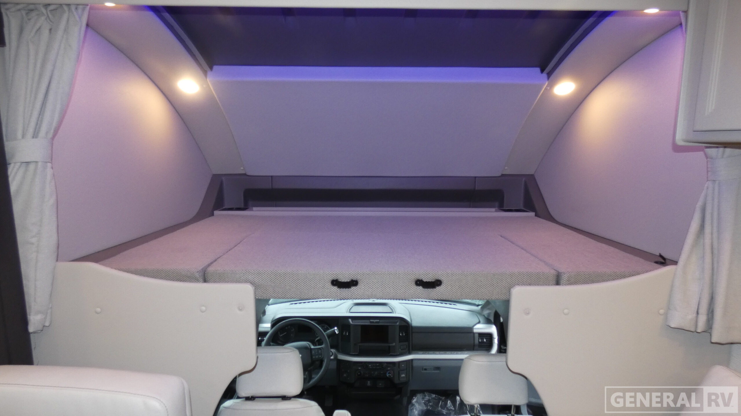 2026 Thor Motor Coach Magnitude Grand X32 for Sale