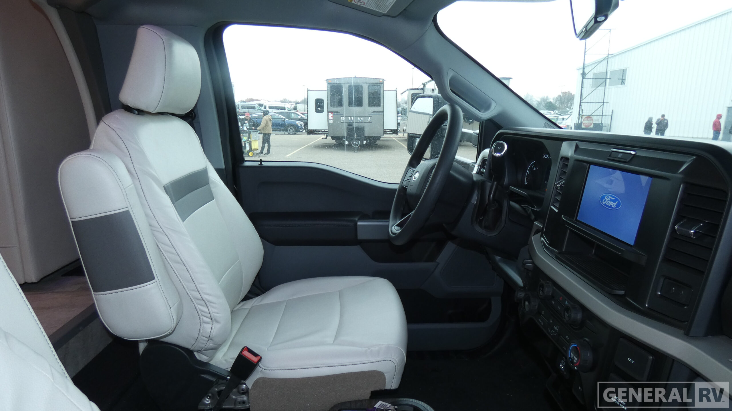 2026 Thor Motor Coach Magnitude Grand X32 for Sale