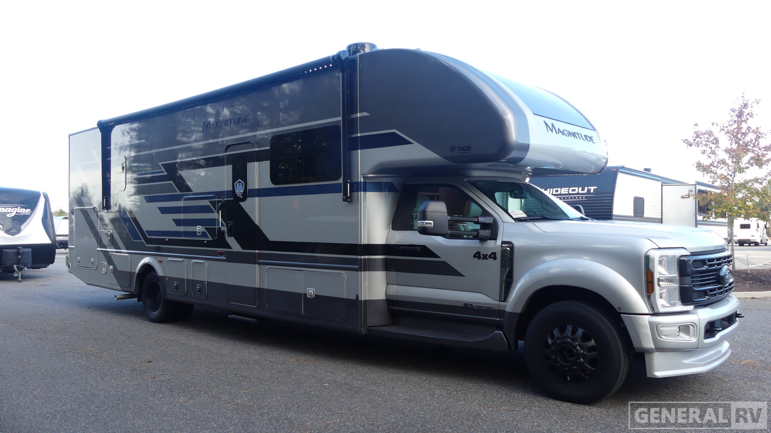 New 2026 Thor Motor Coach Magnitude Grand R36 Motor Home Super C ...