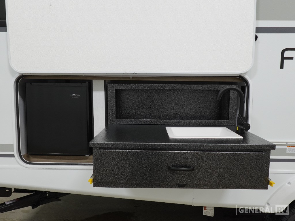 2025 Coachmen Freedom Express Ultra Lite 274RKS for Sale