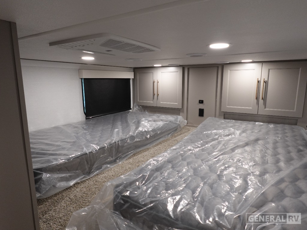 New 2025 Alliance RV Benchmark 42LFT for sale in North Canton, OH