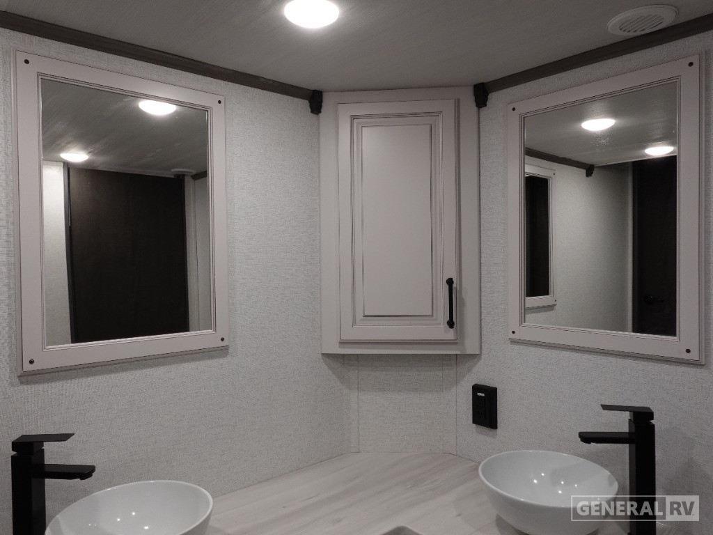 2025 Keystone Residence 401CLDL for Sale