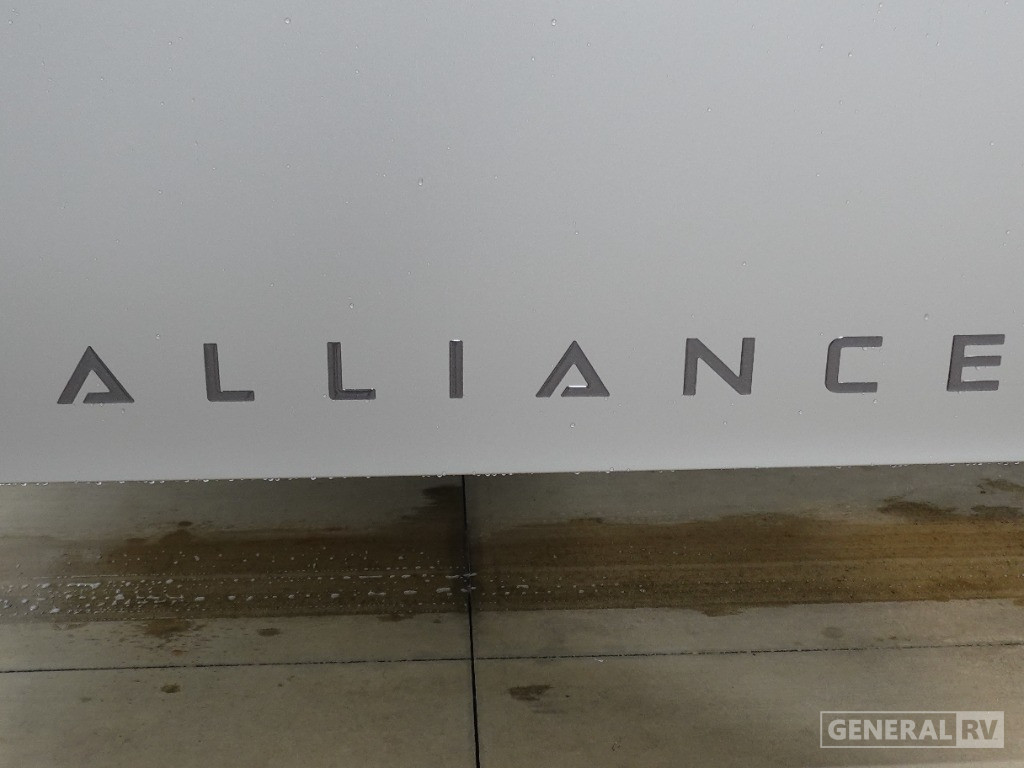 2025 Alliance RV Paradigm 375RD for Sale