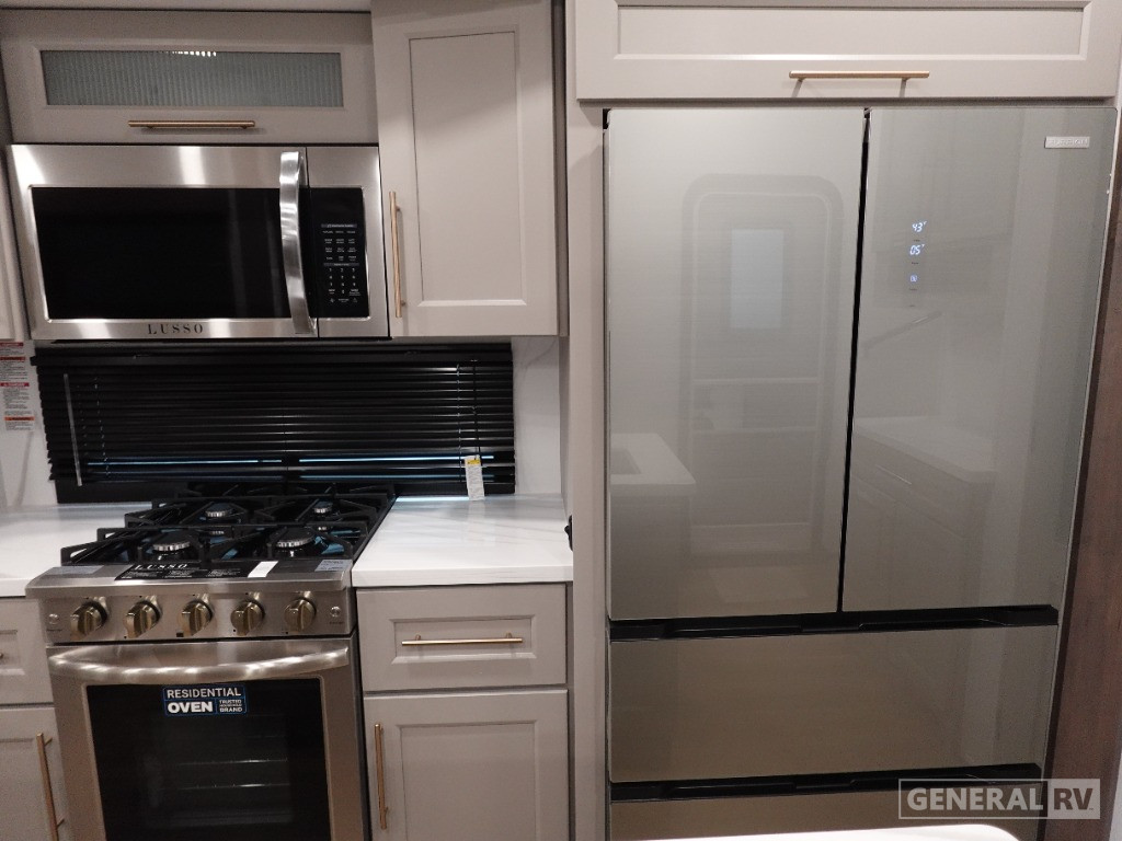 2025 Alliance RV Paradigm 375RD for Sale