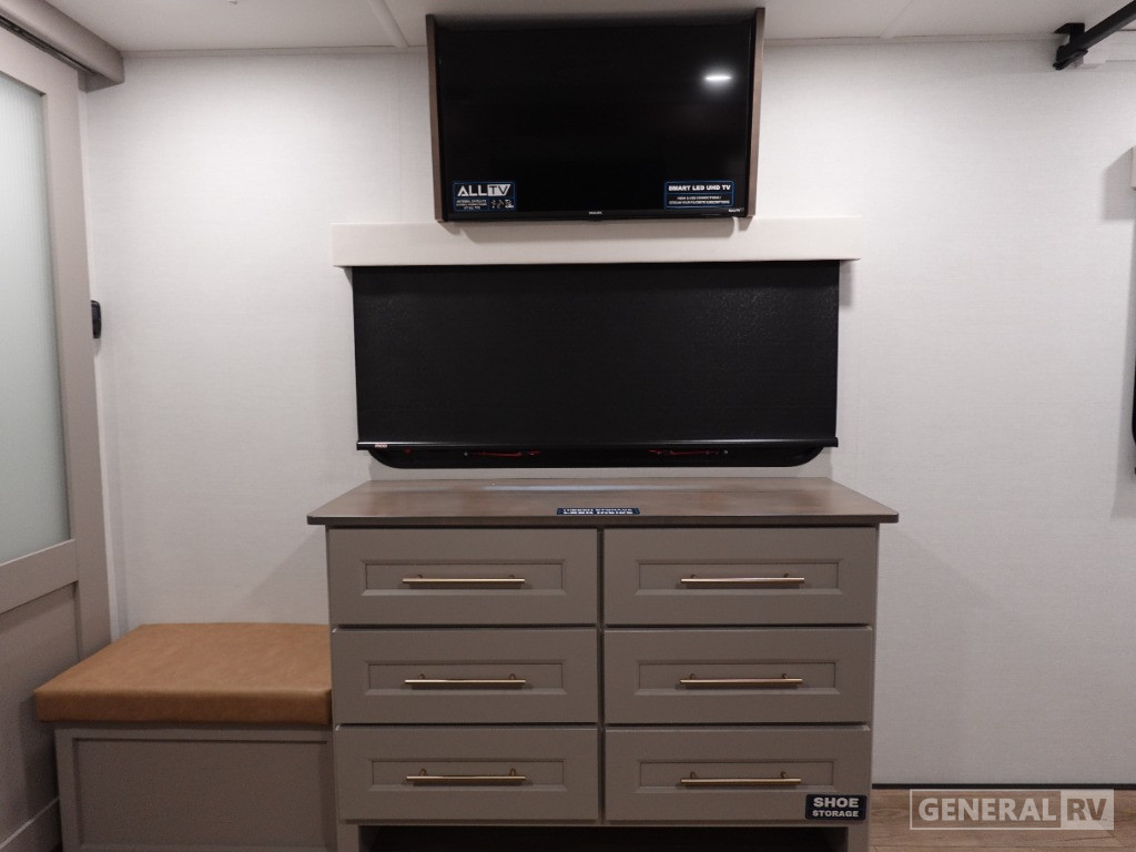 2025 Alliance RV Paradigm 375RD for Sale