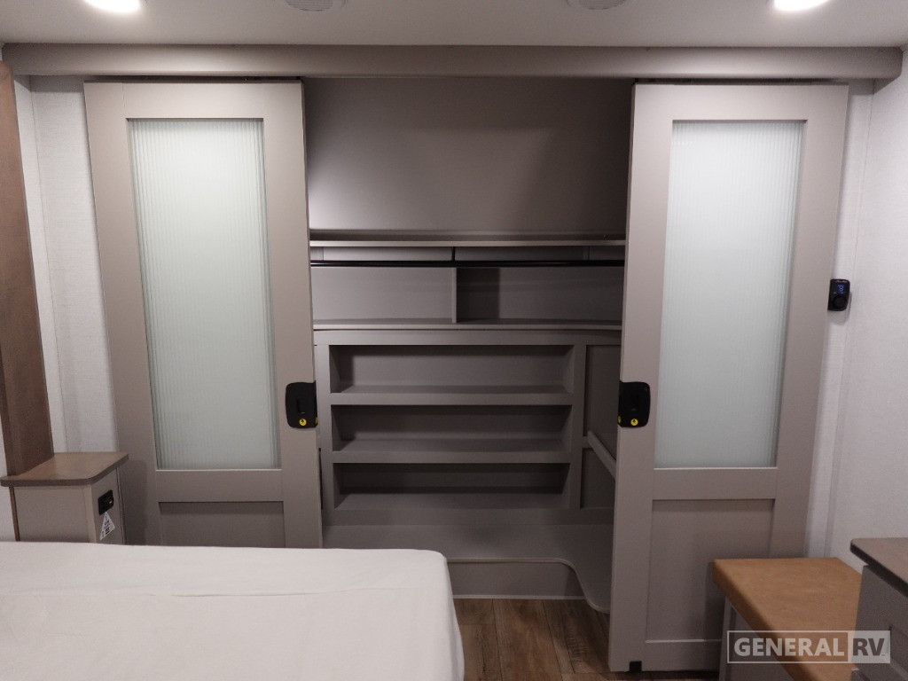 2025 Alliance RV Paradigm 375RD for Sale
