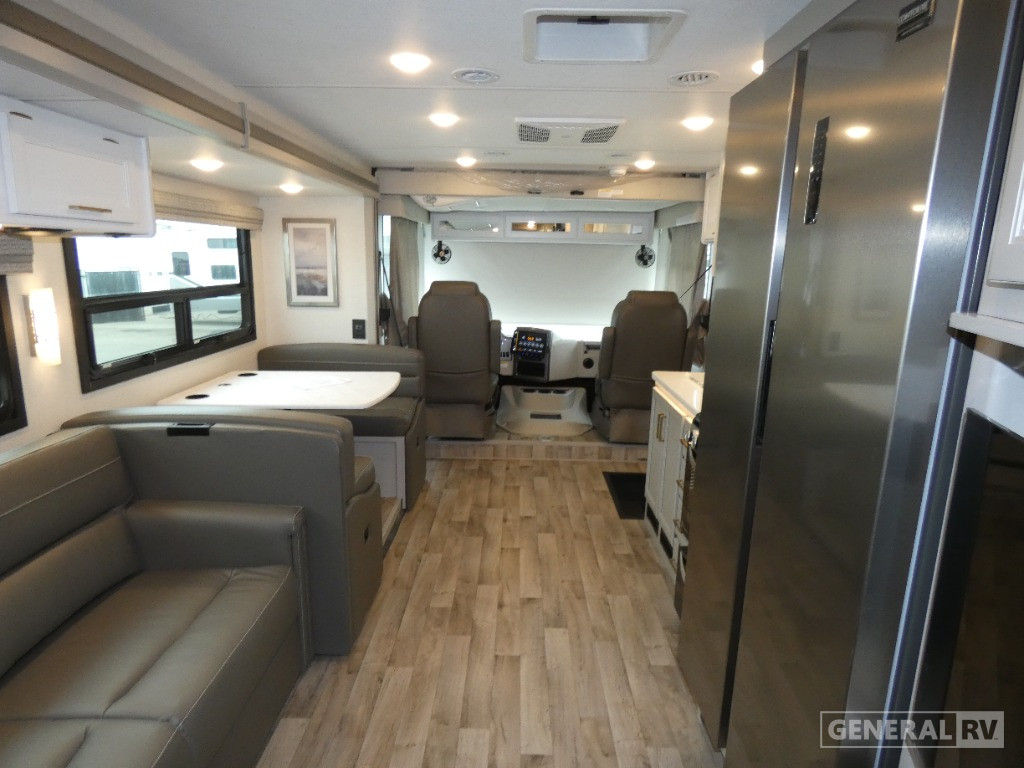 2026 Thor Motor Coach Hurricane 35G for Sale