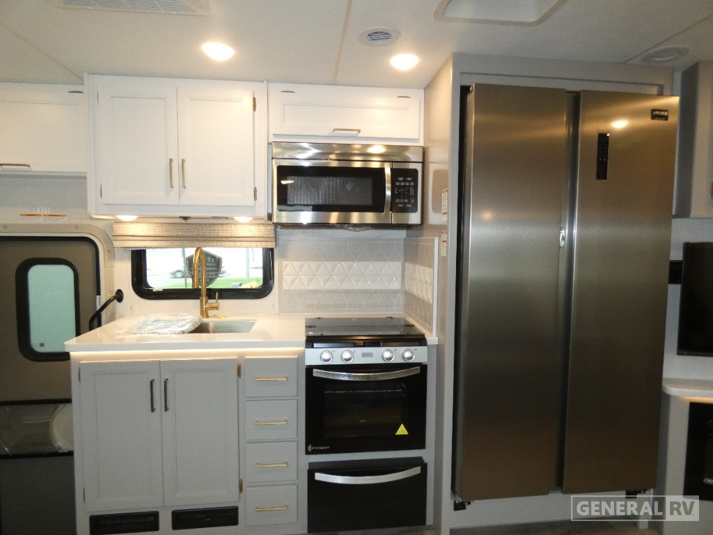 2026 Thor Motor Coach Hurricane 35G for Sale