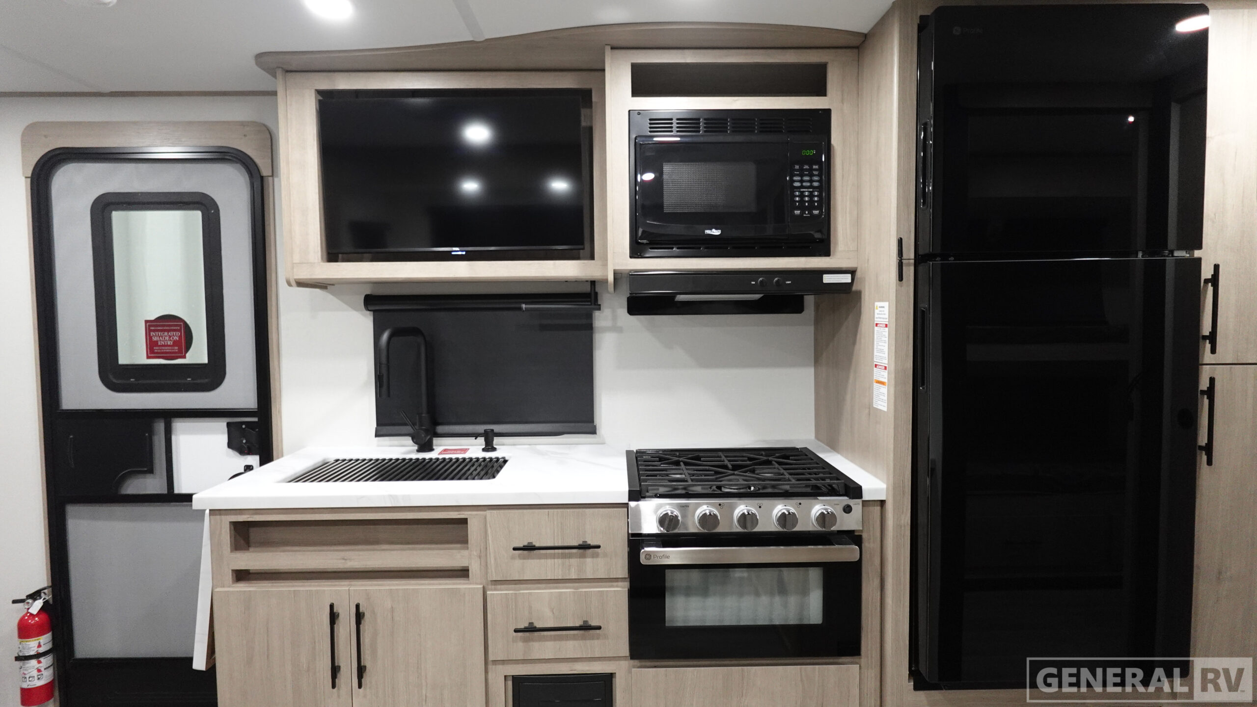 New 2026 Grand Design Imagine XLS 22BHE for sale in Wayland, MI