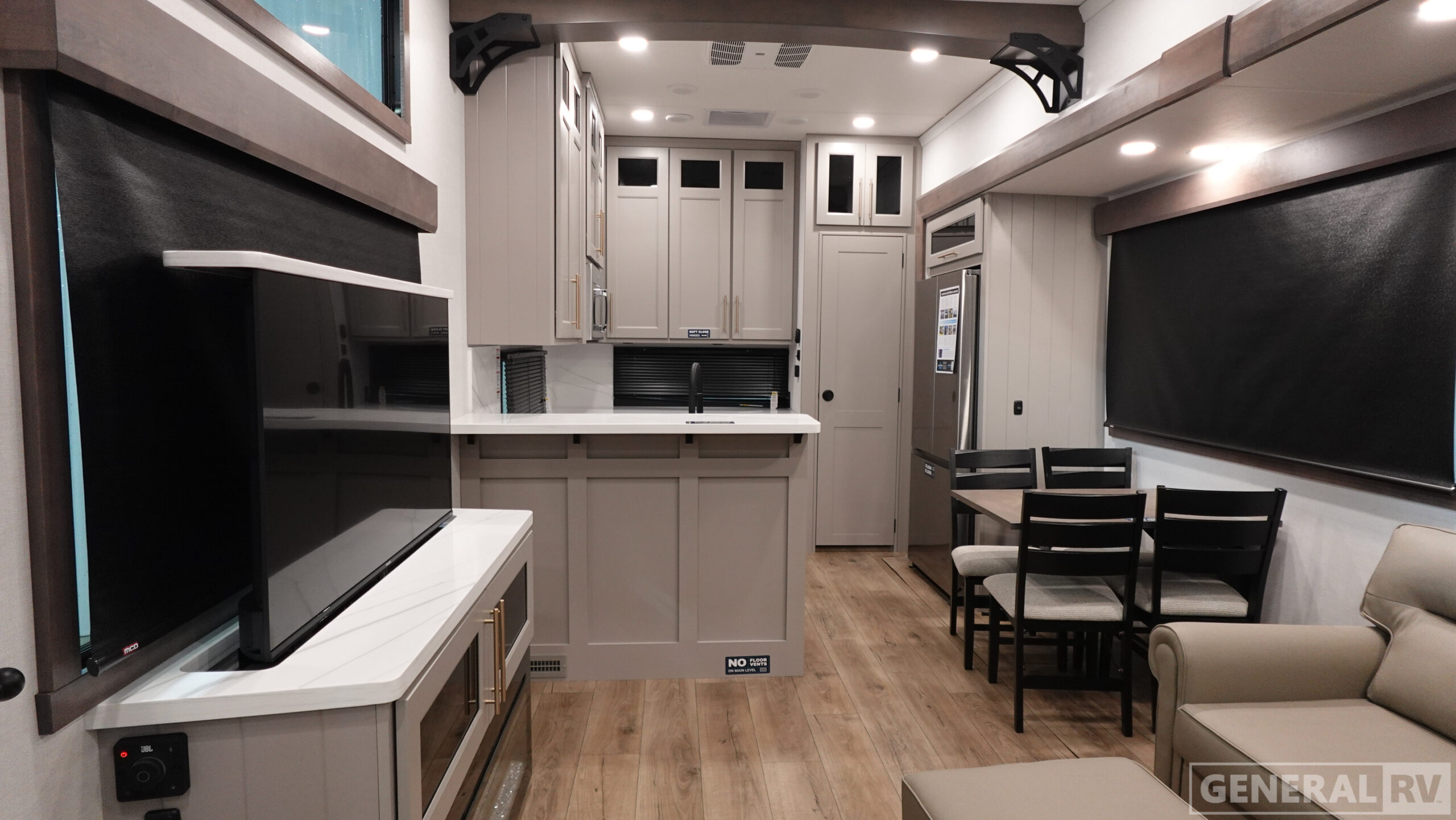 New 2026 Alliance RV BENCHMARK 44RKL for sale in Ocala, FL