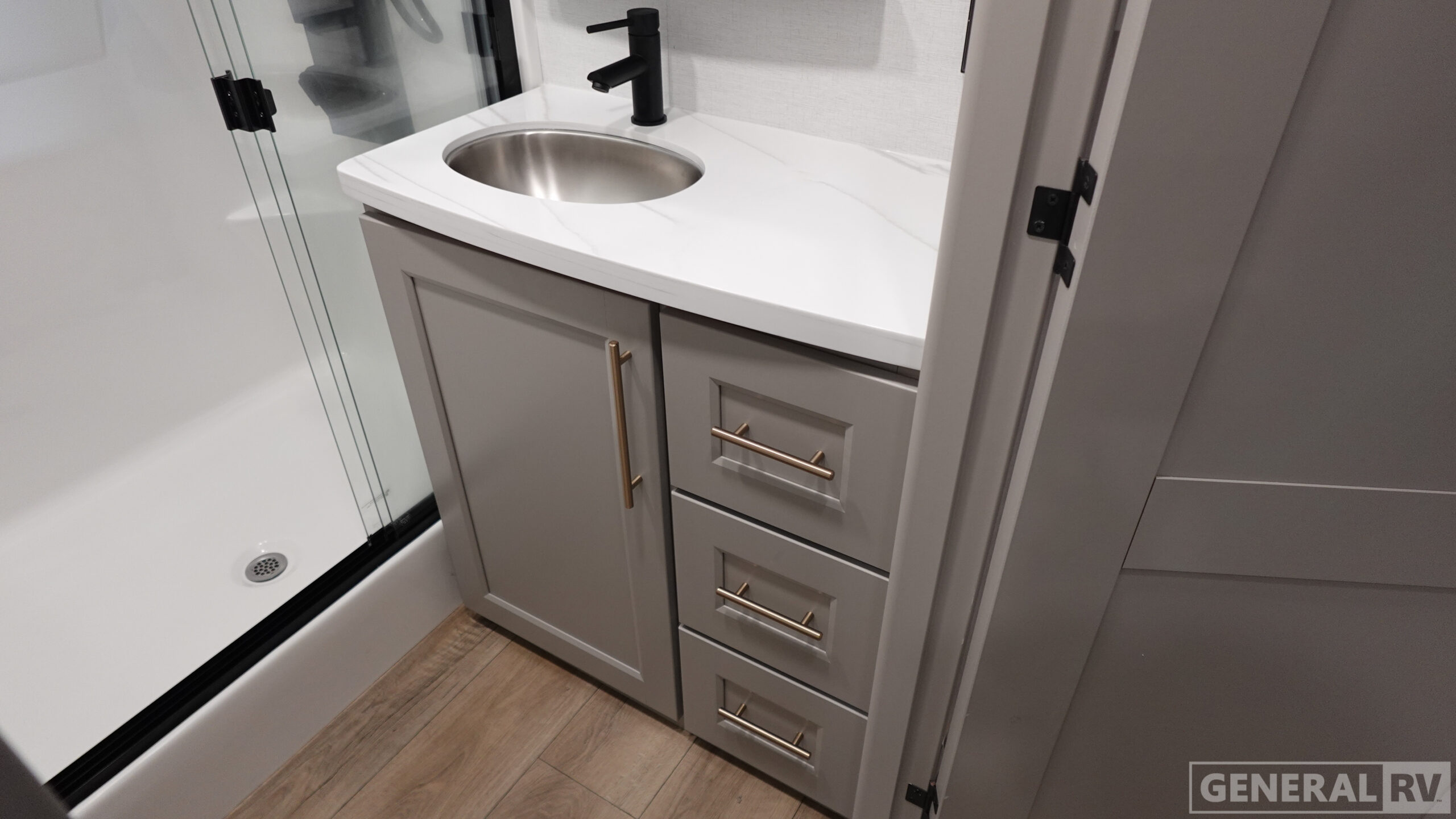 New 2026 Alliance RV BENCHMARK 44RKL for sale in Ocala, FL
