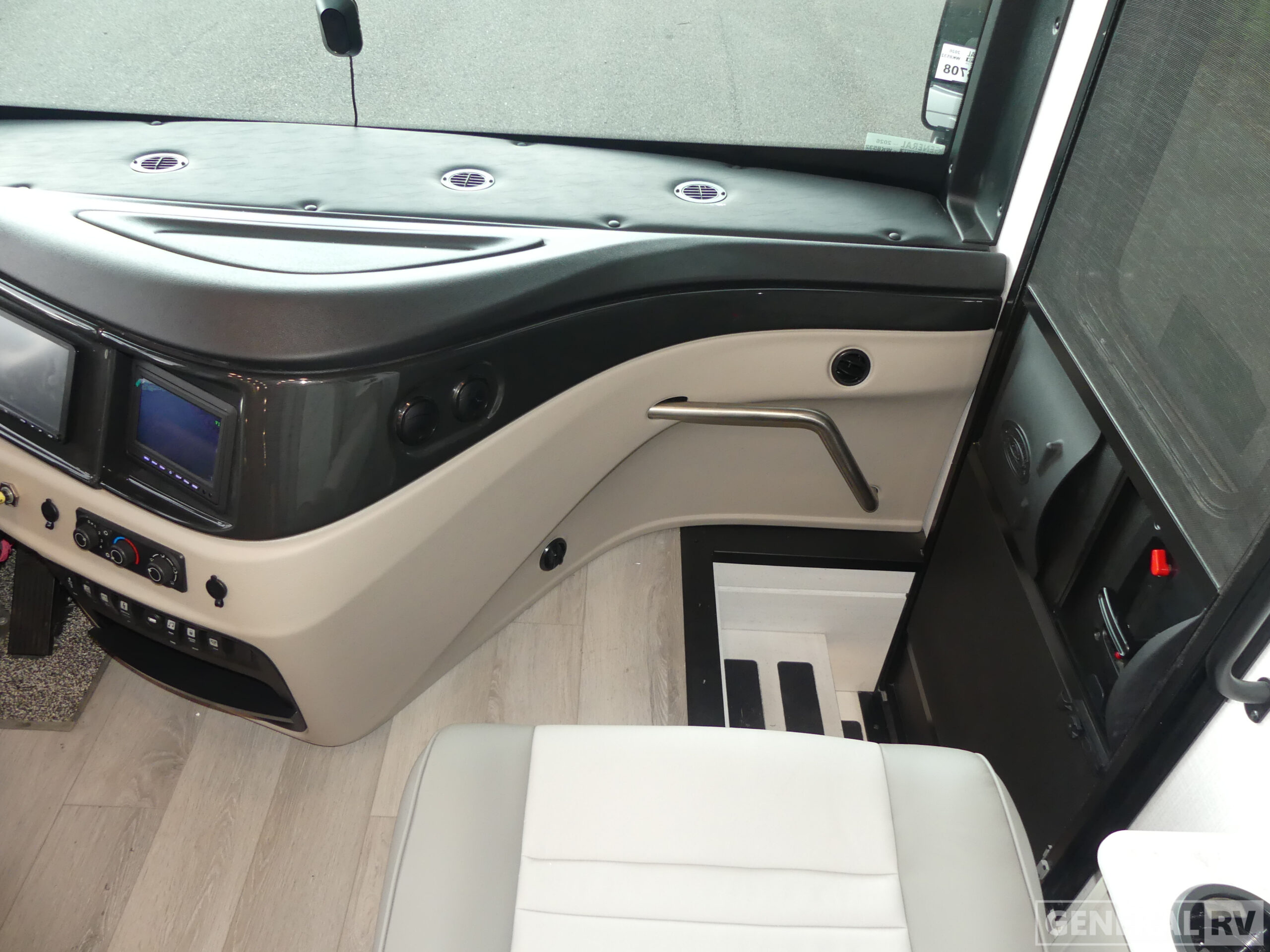 New 2026 Fleetwood Frontier 33TL for sale in Ashland, VA