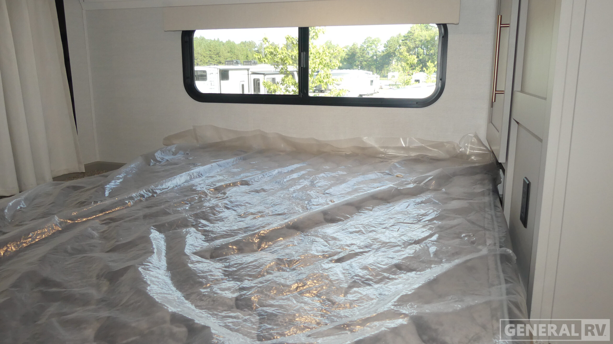 New 2026 Alliance RV Benchmark 44LFT for sale in Ashland, VA