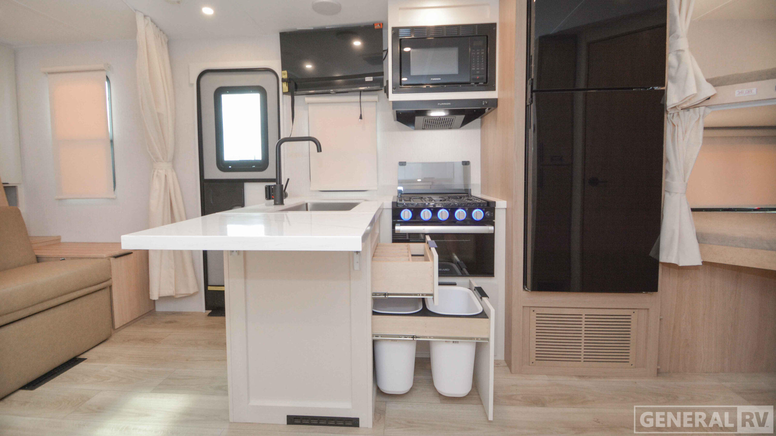 Thrive/22MBH/2026 image-14