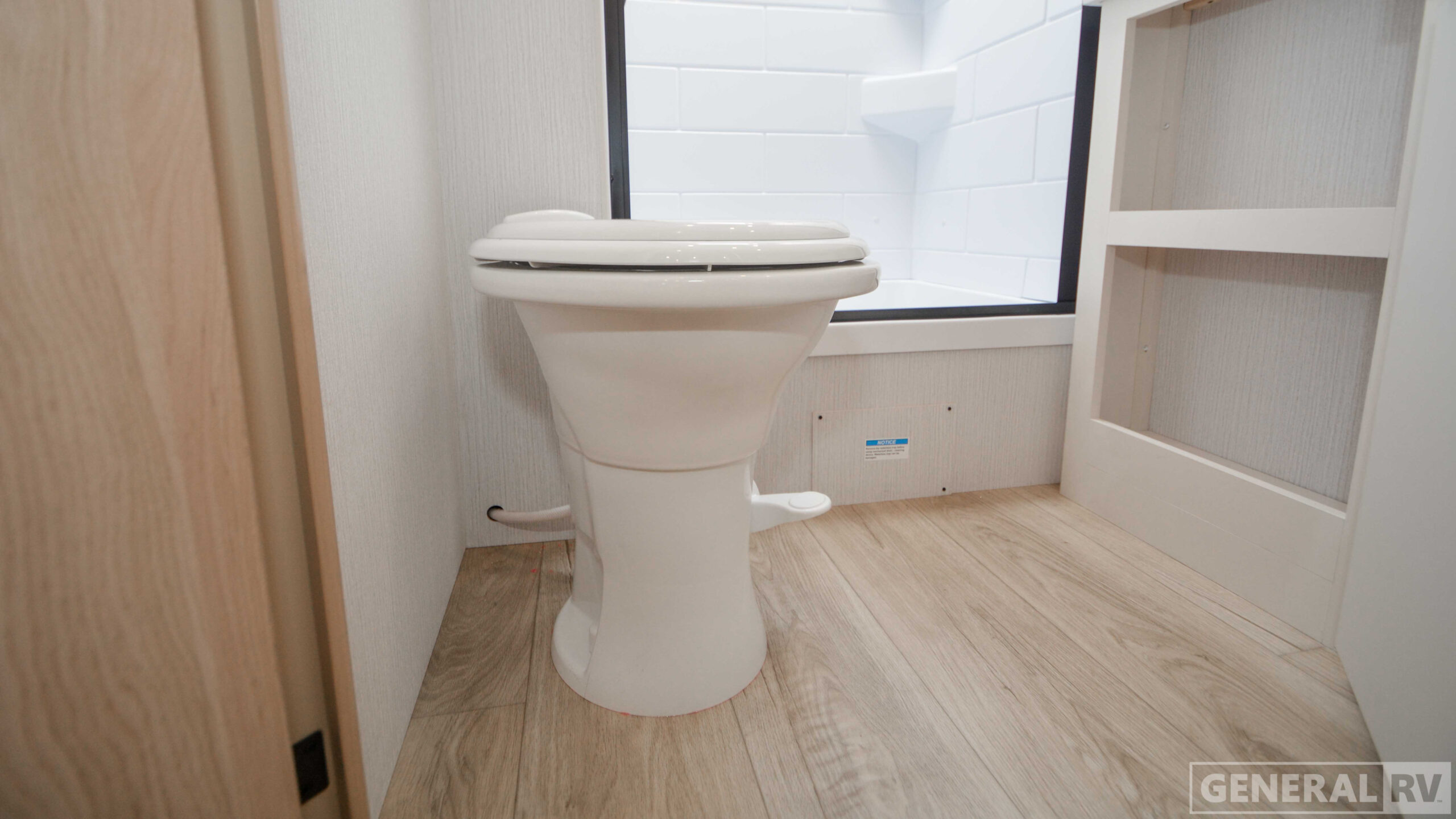 Thrive/22MBH/2026 image-30