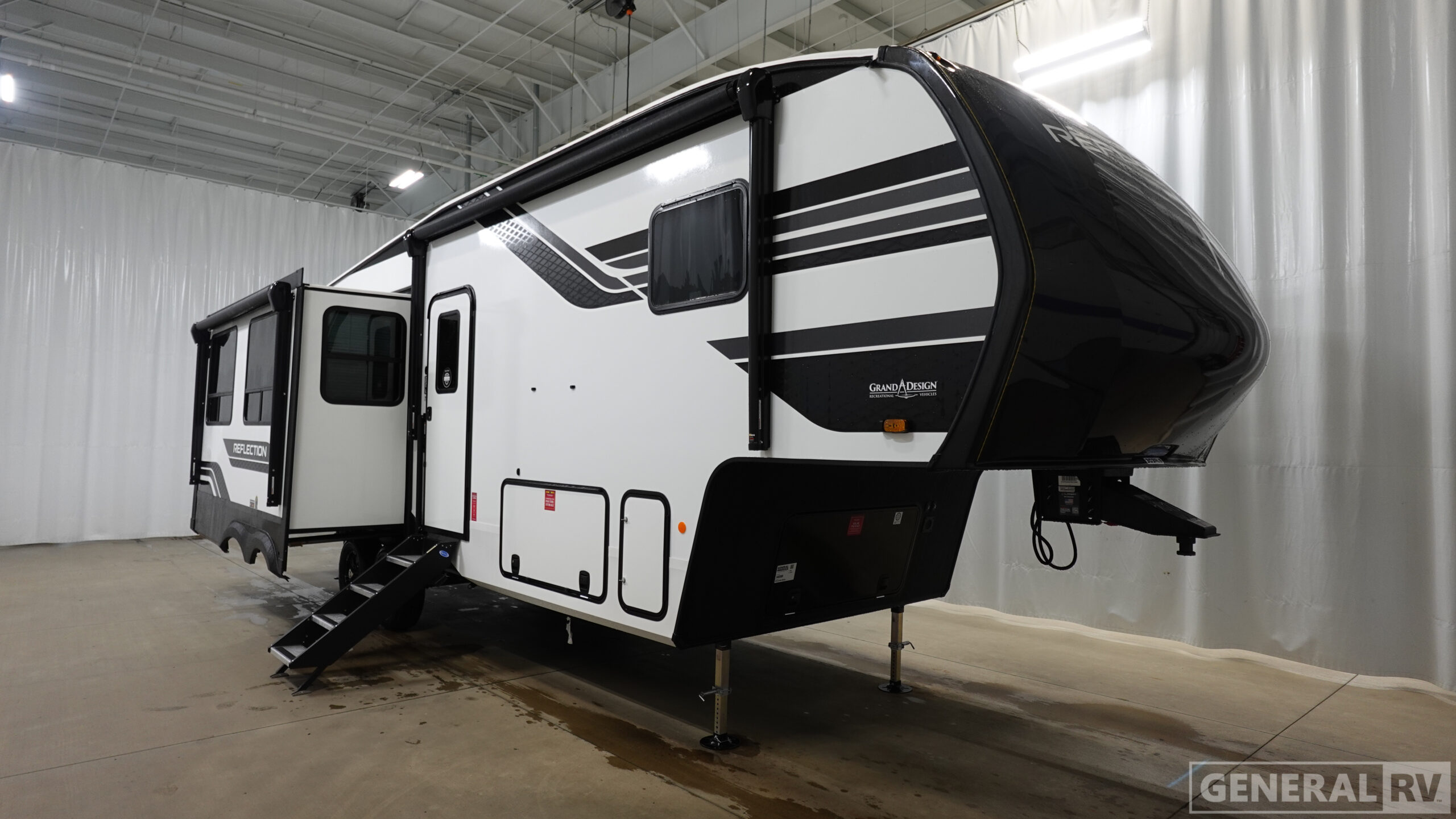 New 2026 Grand Design Reflection 303RLS Fifth Wheel at General RV ...