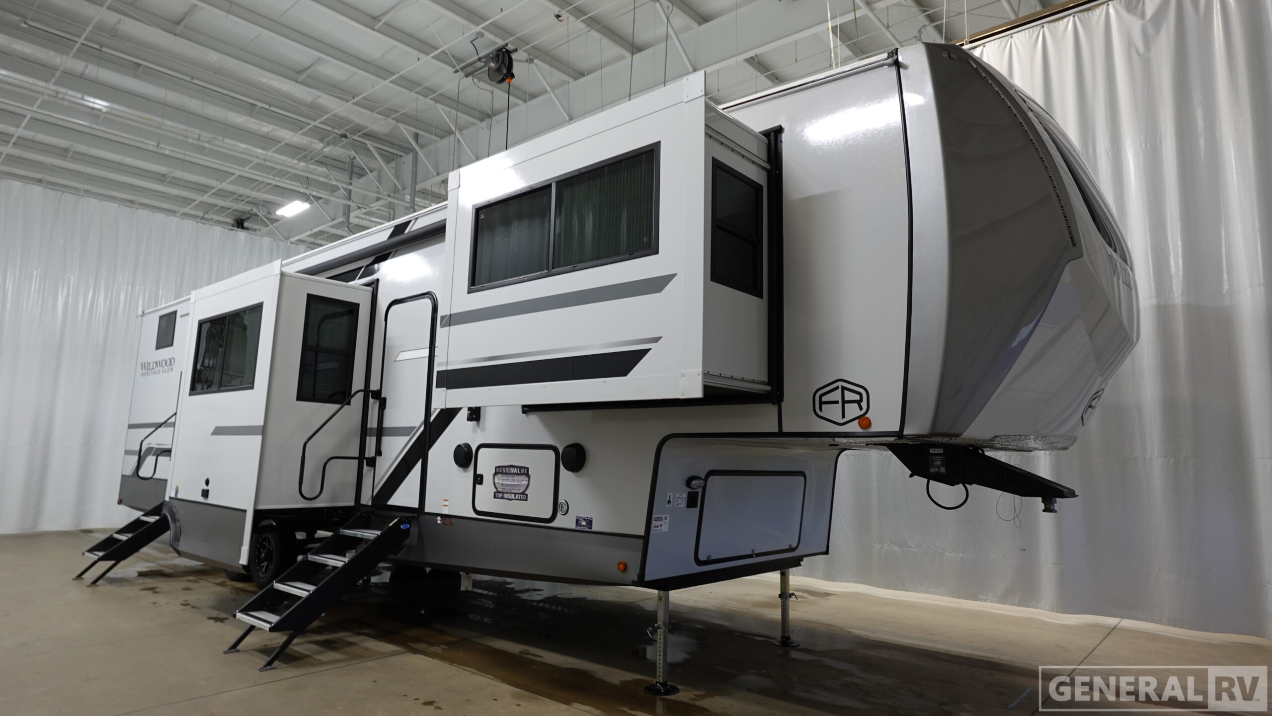 378FL RVs for Sale at General RV ・ General RV Center