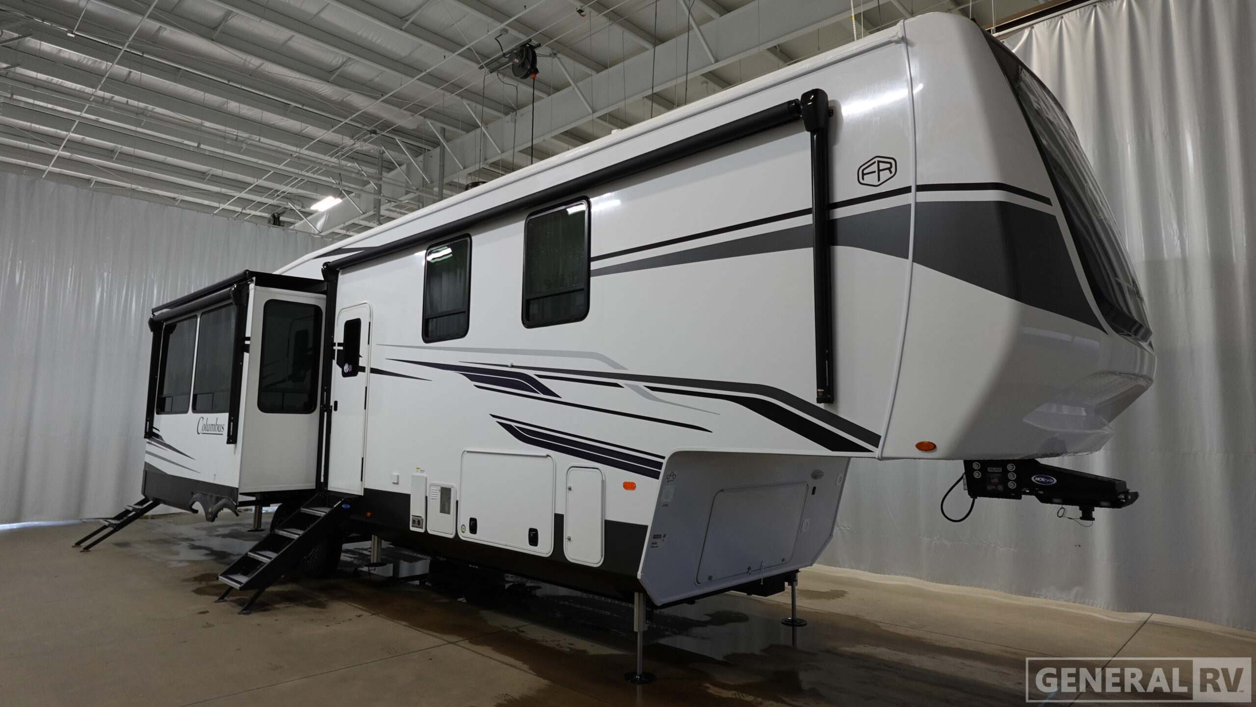 2026 Palomino Columbus