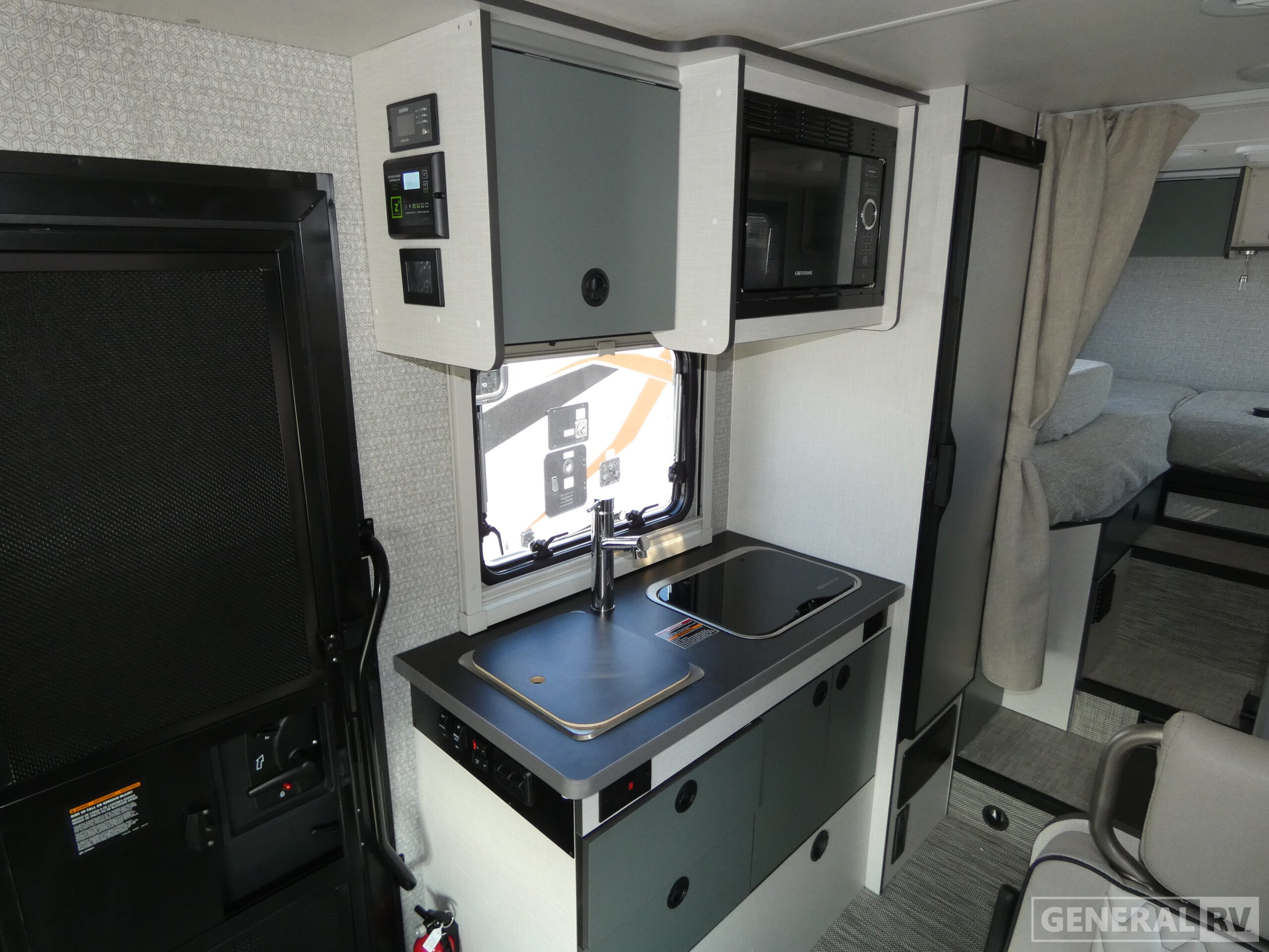 2026 EKKO/22A/2026 image-16