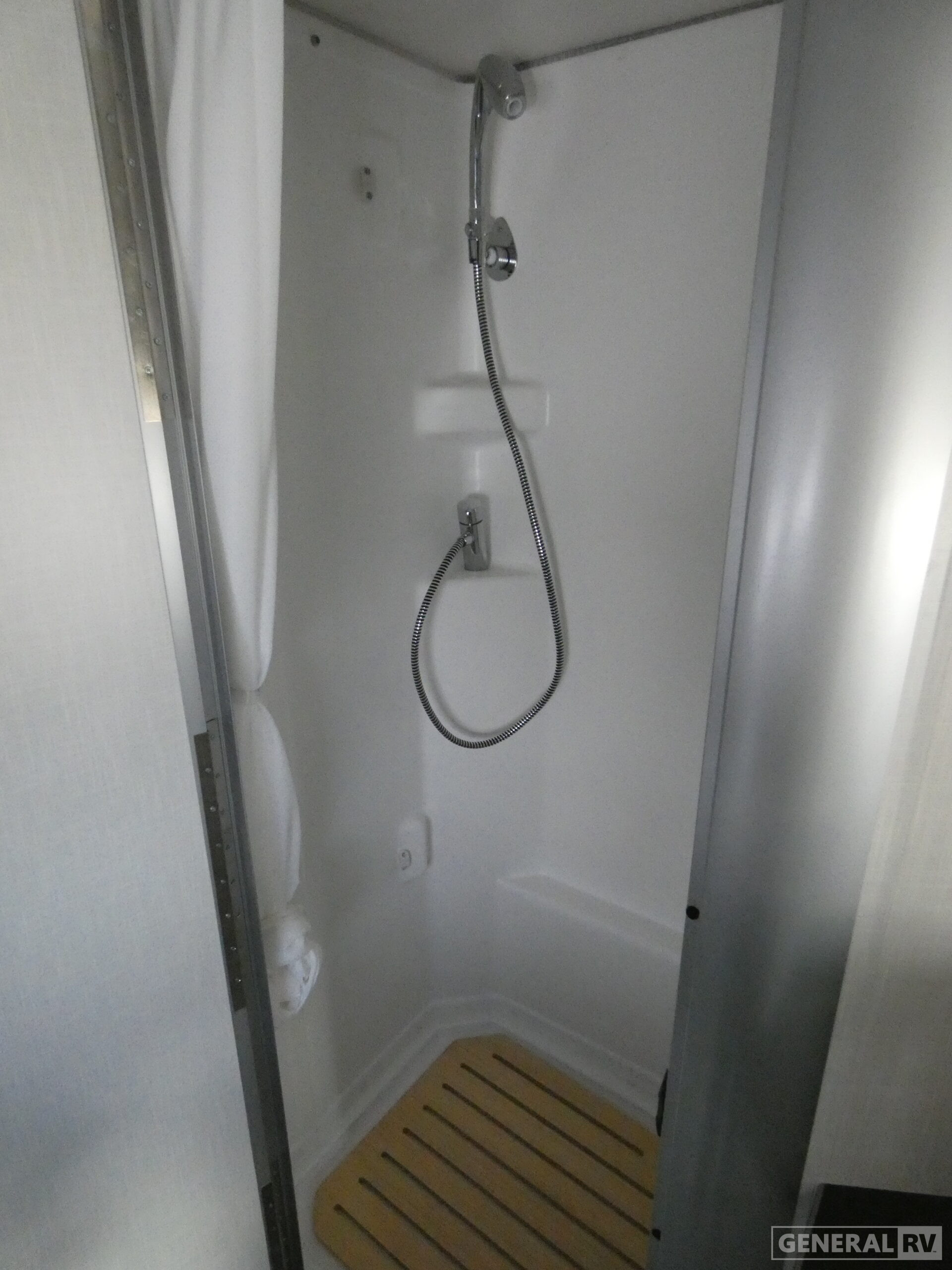 2026 EKKO/22A/2026 image-25