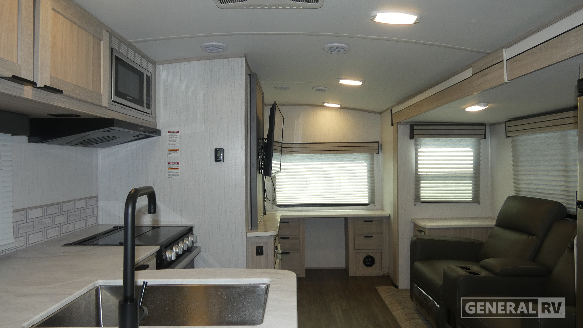 2022 Cruiser RV Shadow Cruiser SC215RBS for Sale