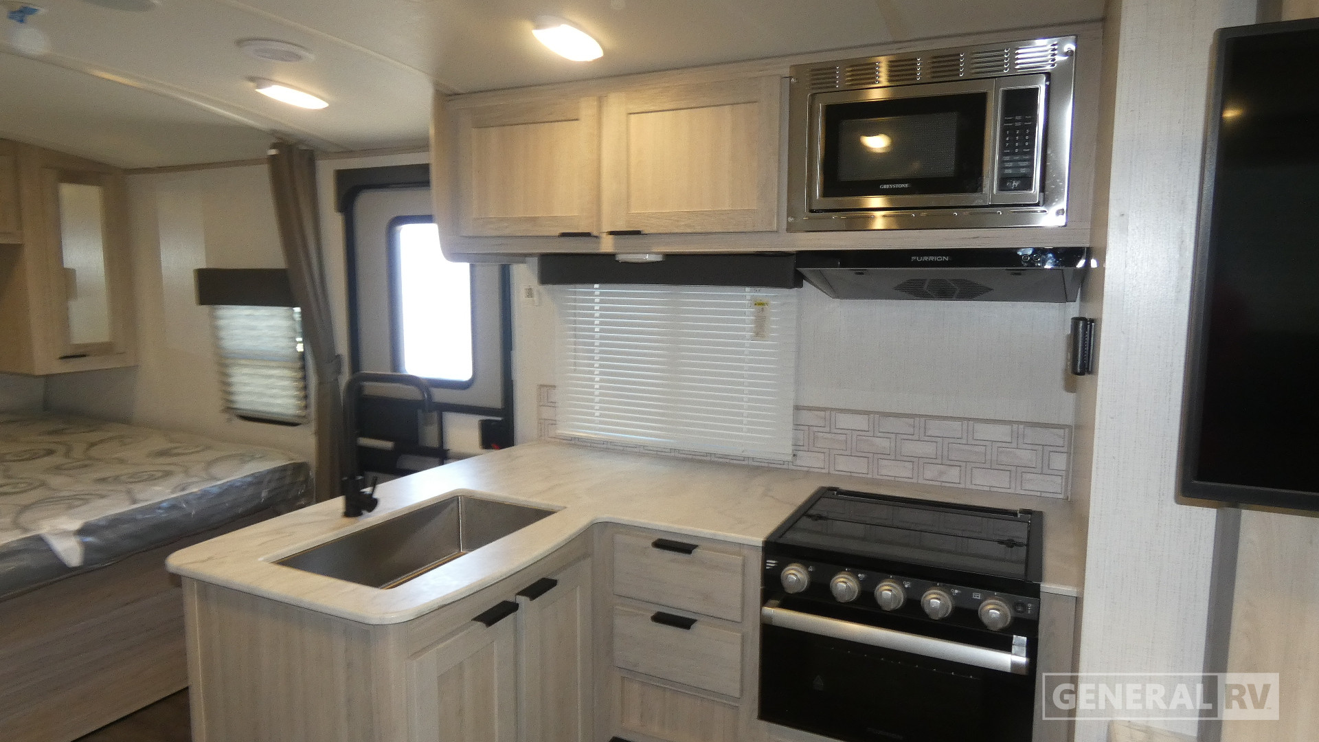 2022 Cruiser RV Shadow Cruiser SC215RBS for Sale