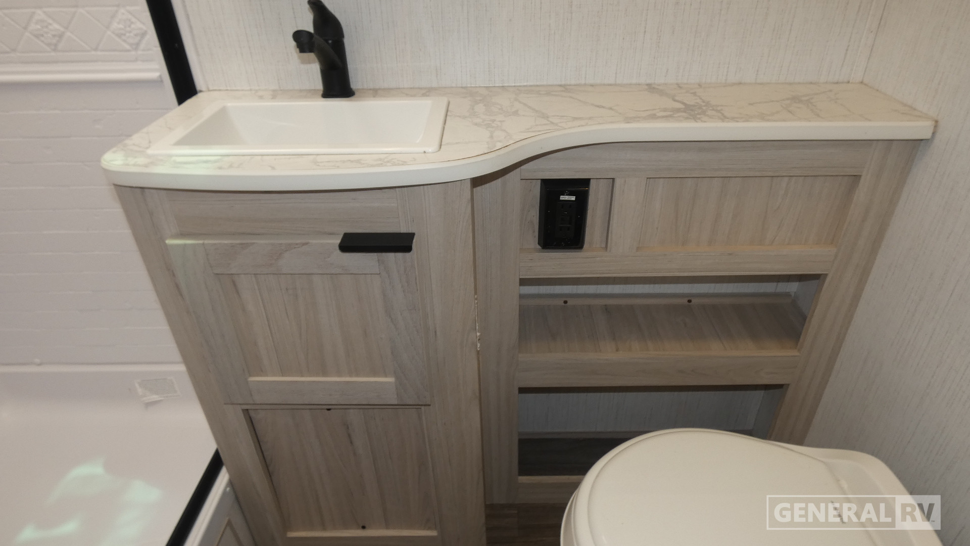 2022 Cruiser RV Shadow Cruiser SC215RBS for Sale