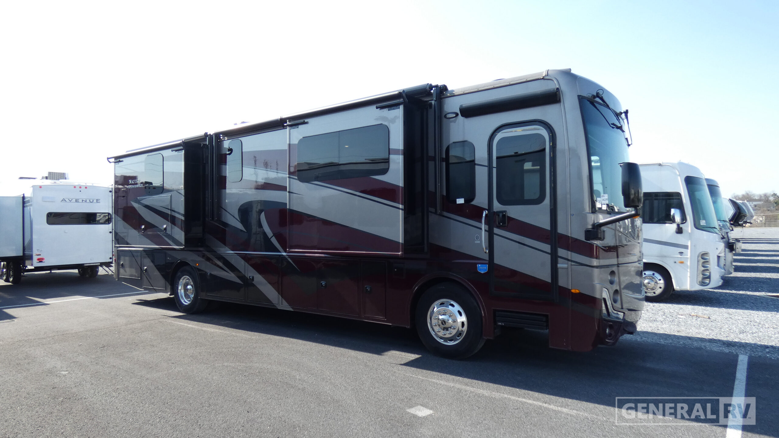 2023 Holiday Rambler Nautica 35MS for Sale in North Canton, OH