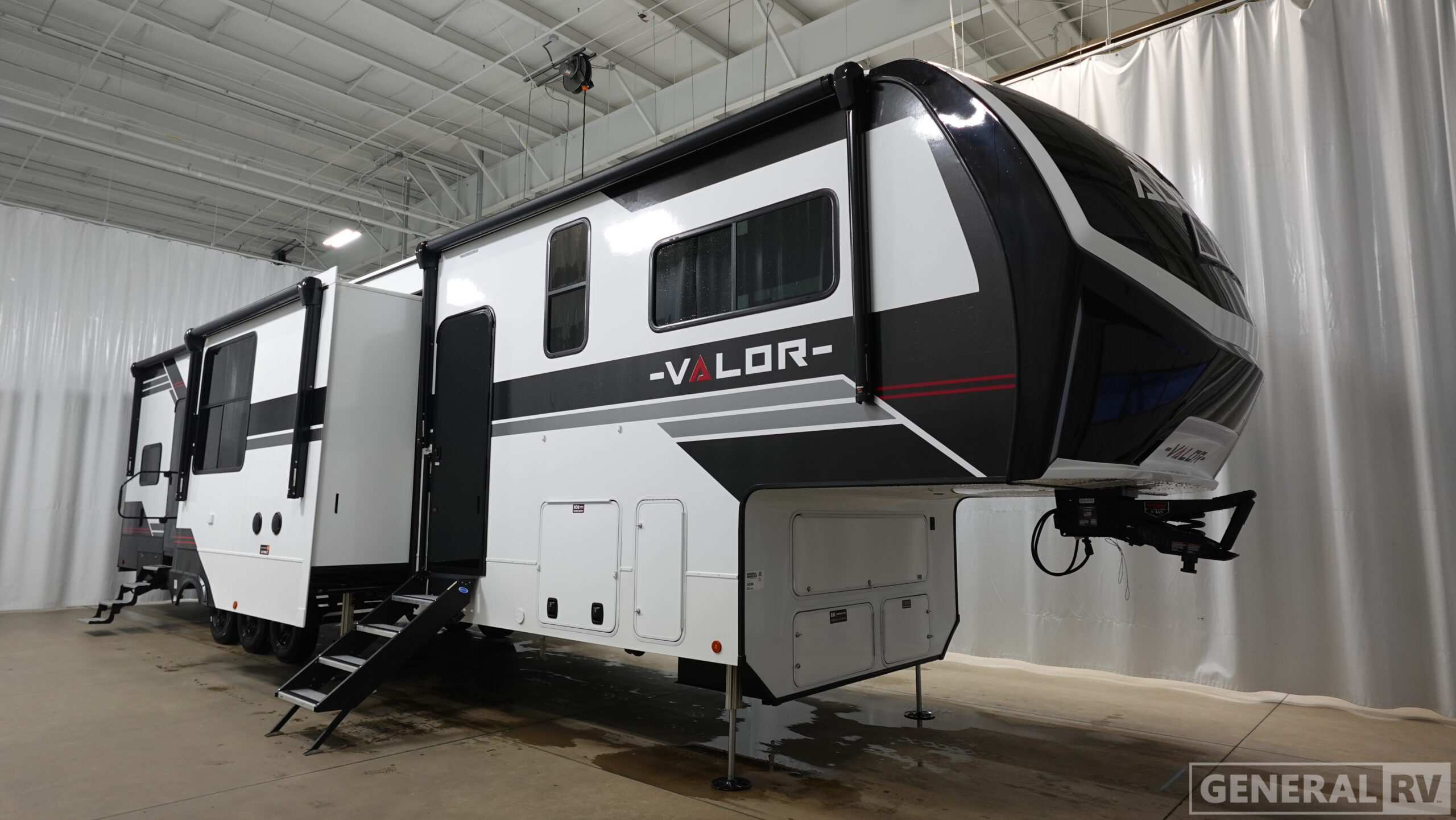 2026 Alliance RV Valor