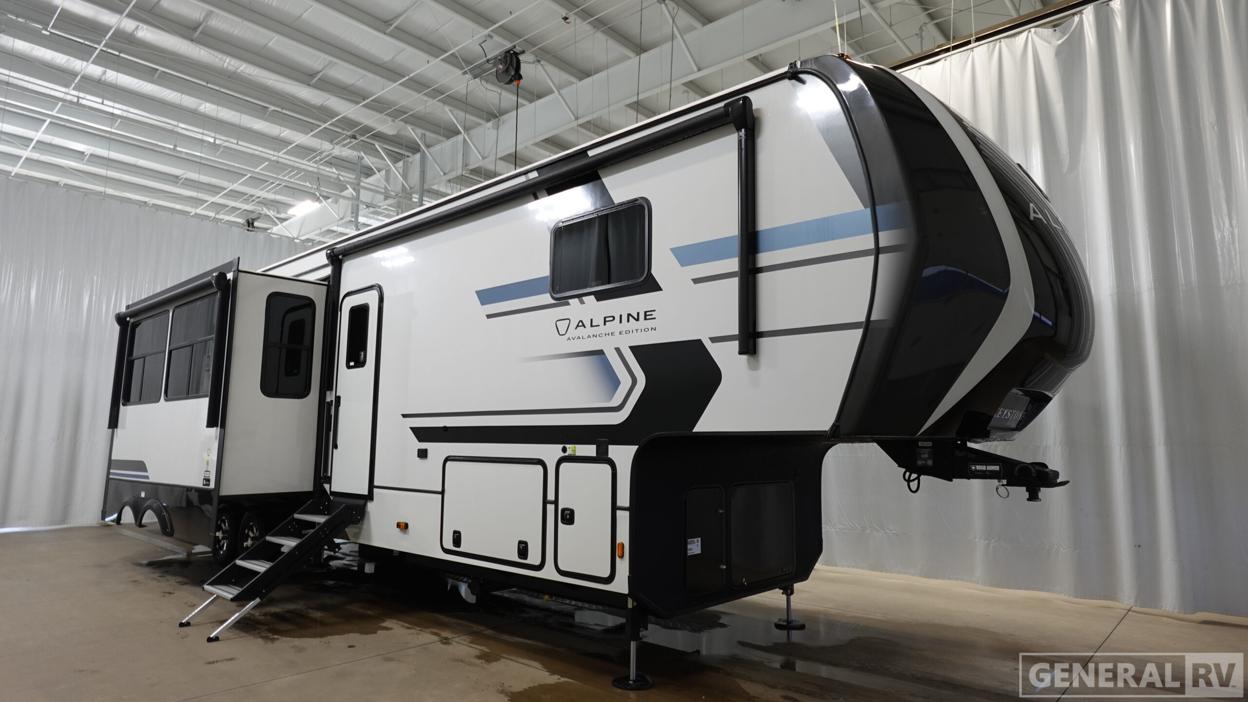 2026 Keystone Alpine Avalanche Edition