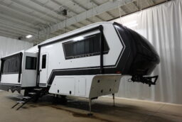 RV Image