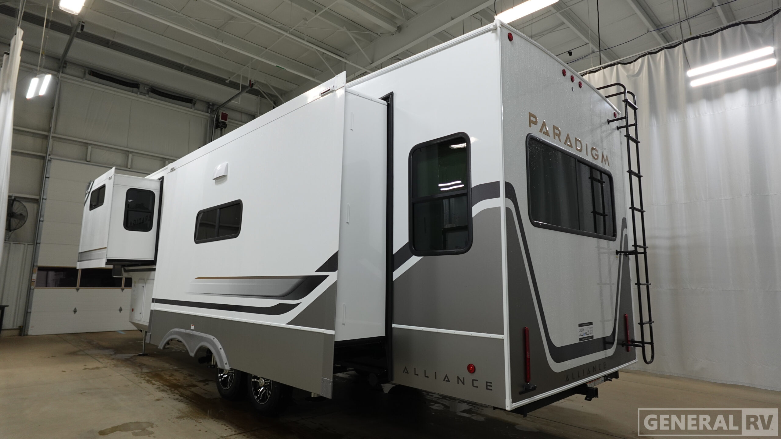 2026 Alliance RV Paradigm 310RL for Sale