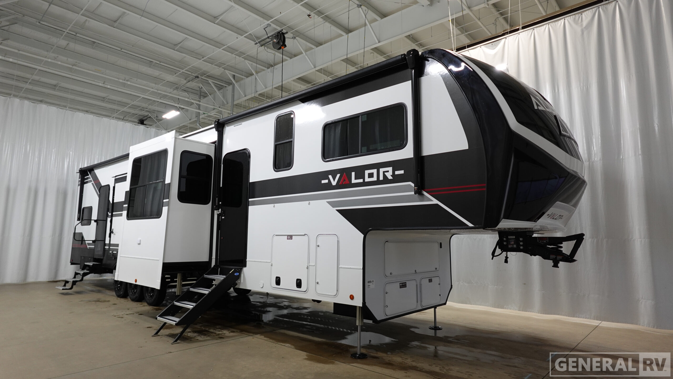 2026 Alliance RV Valor